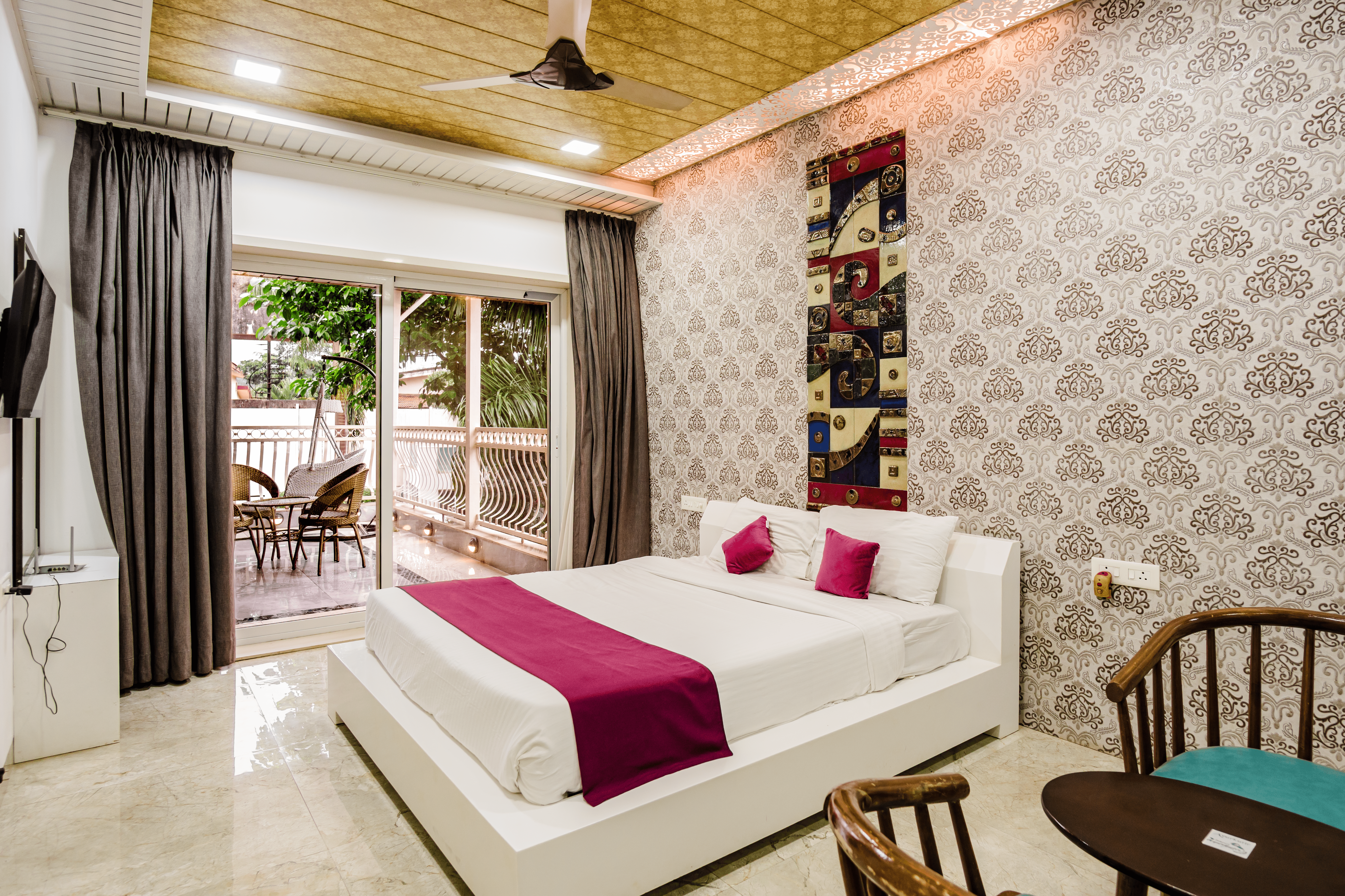 Moonstone Meadows | 9-BHK Retreat With Private Pool, Garden, Gazebo & Jacuzzi — photo 13