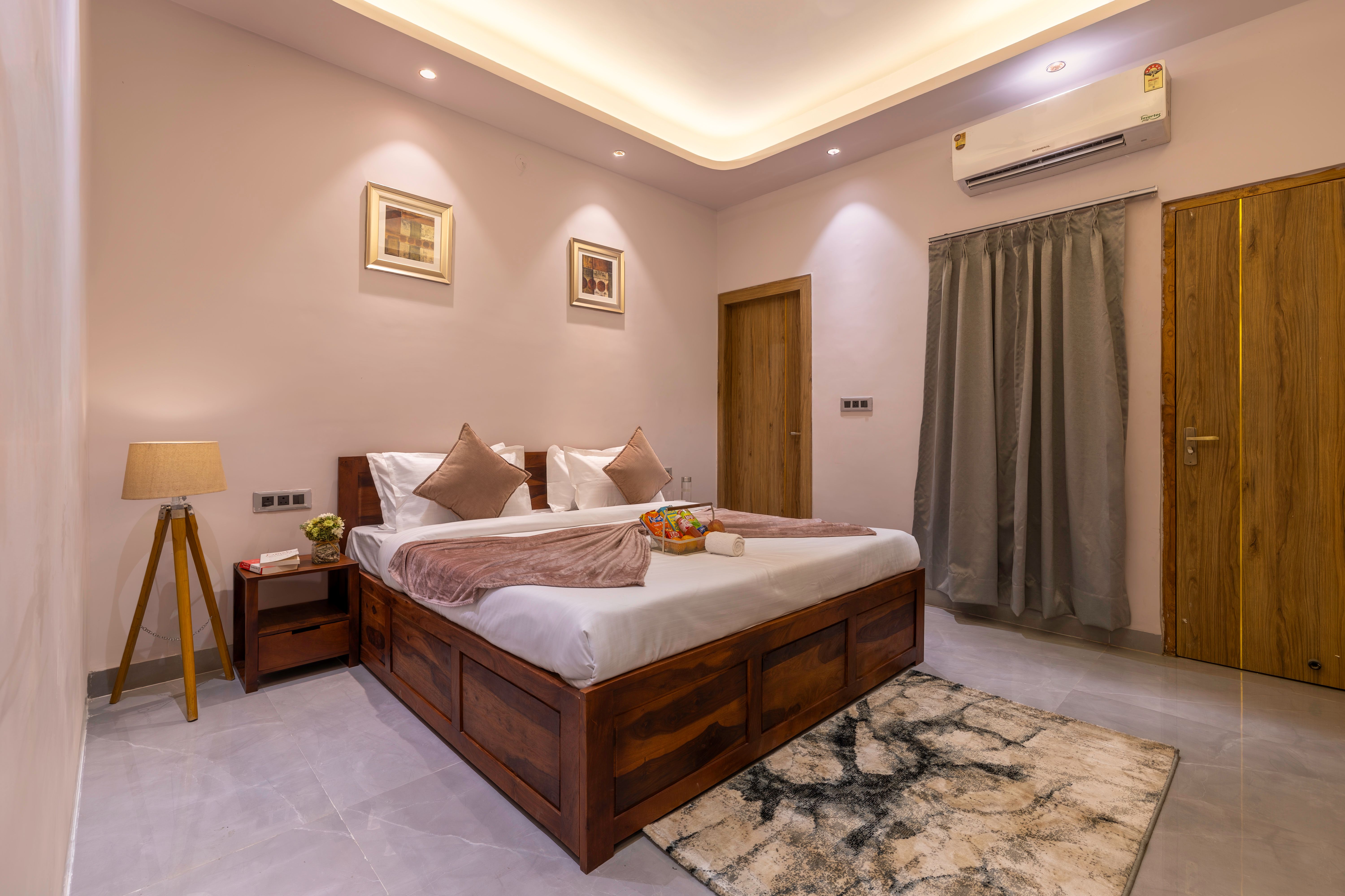 Radhika Villa | 2-Bhk Villa close to Gaur City Mall — photo 6