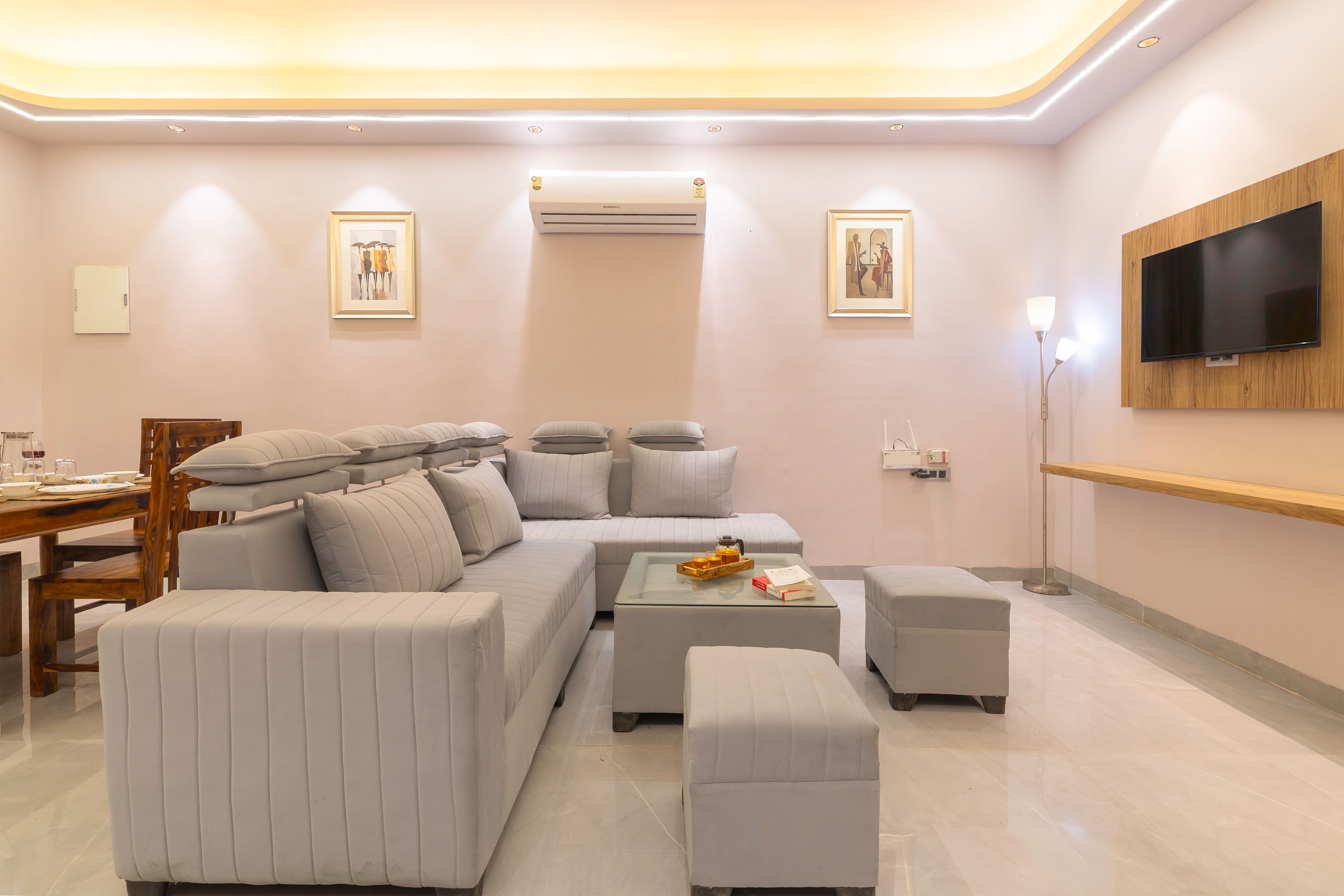 Radhika Villa | 2-Bhk Villa close to Gaur City Mall — photo 15