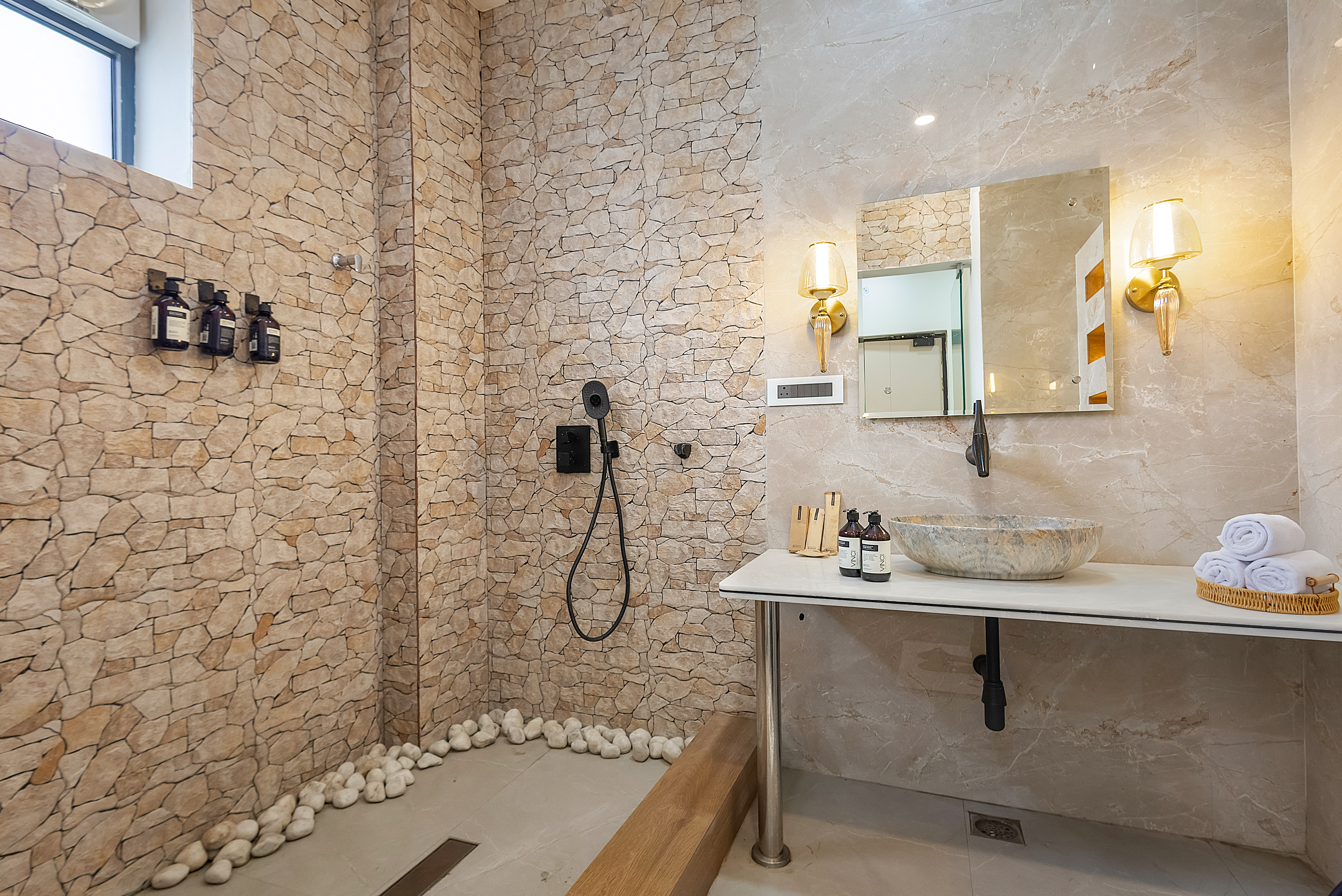 Nirvana Farms | Heritage-Style 5-BHK Farmhouse with Private Pool, Lounge Area and Garden — photo 15