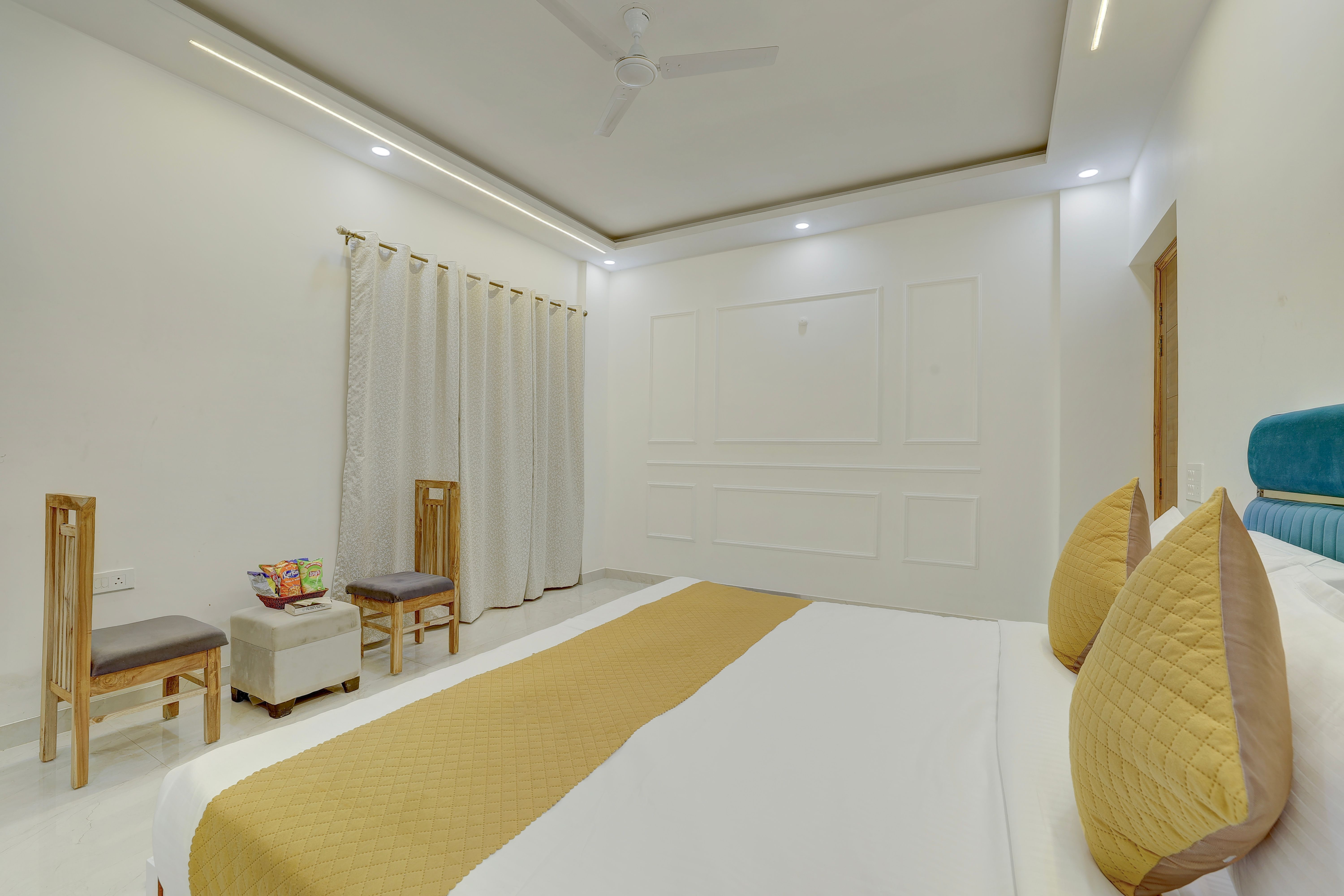 Freesia | 3-BHK Apartment With Common Gaming Zone | Close to Famous Malls — photo 18