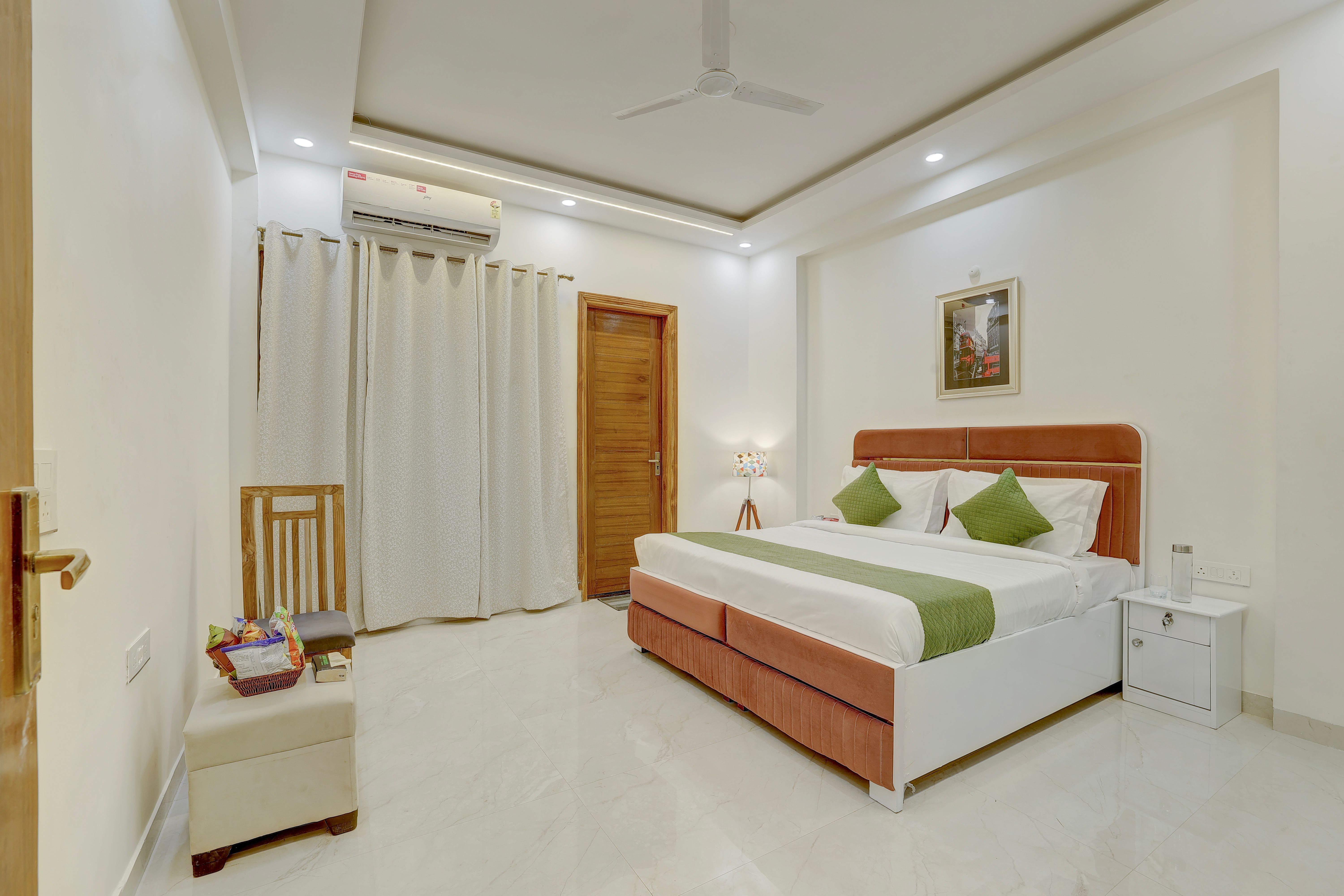 Freesia | 3-BHK Apartment With Common Gaming Zone | Close to Famous Malls — photo 19