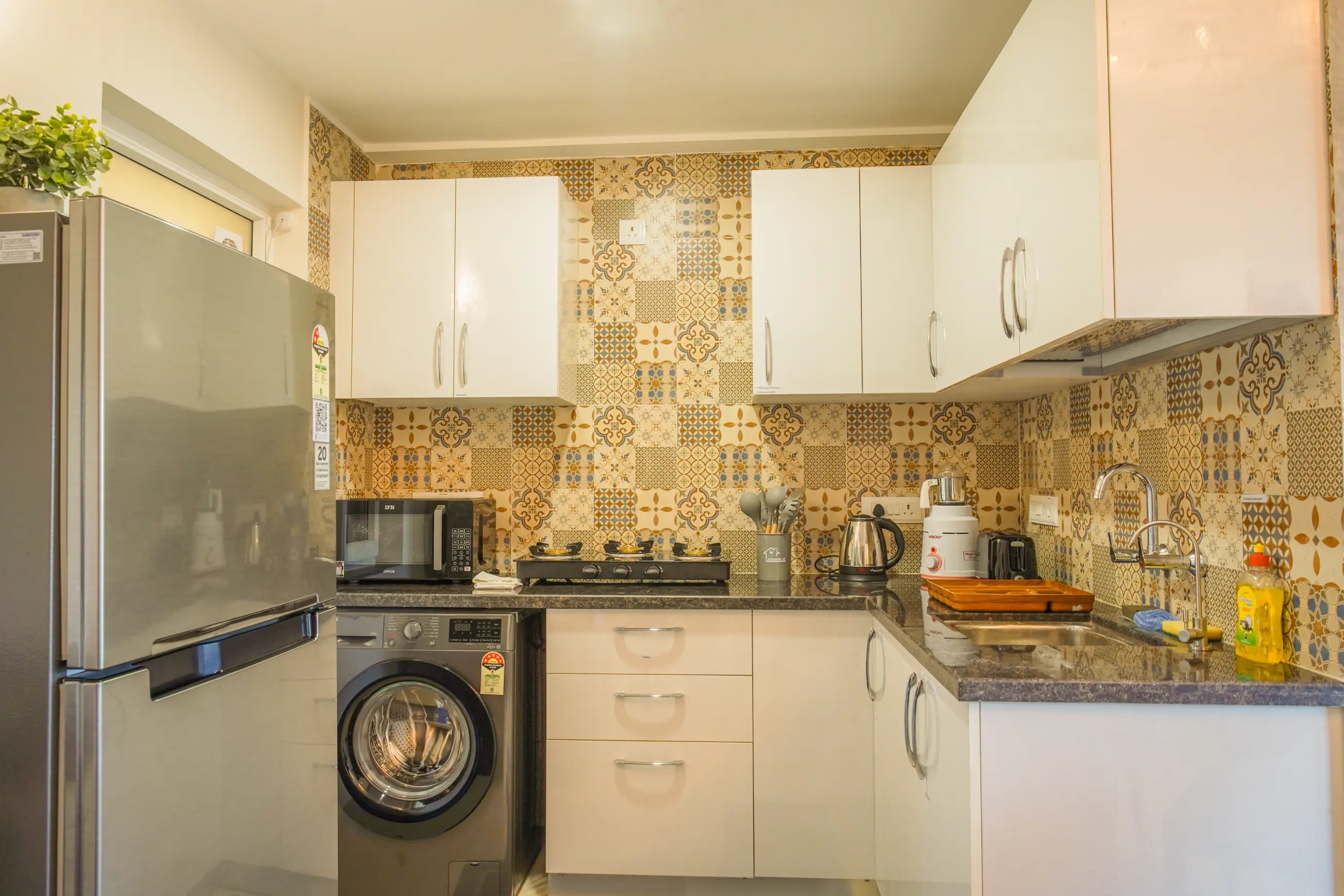 Veera Marina | Charming 2-BHK Apt With Common Pools, Clubhouse & Lift — photo 17