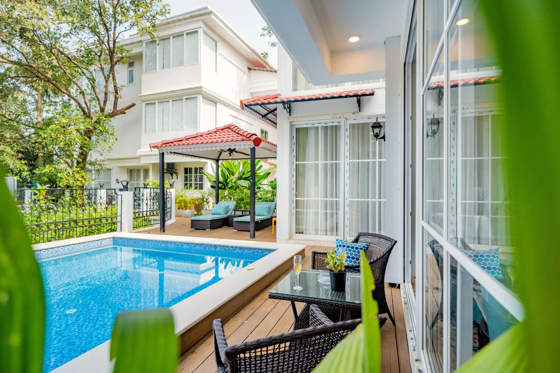 Suntuarios Casa Iris | 4-BHK | Pvt Pool | Jacuzzi | Gazebo — photo 6