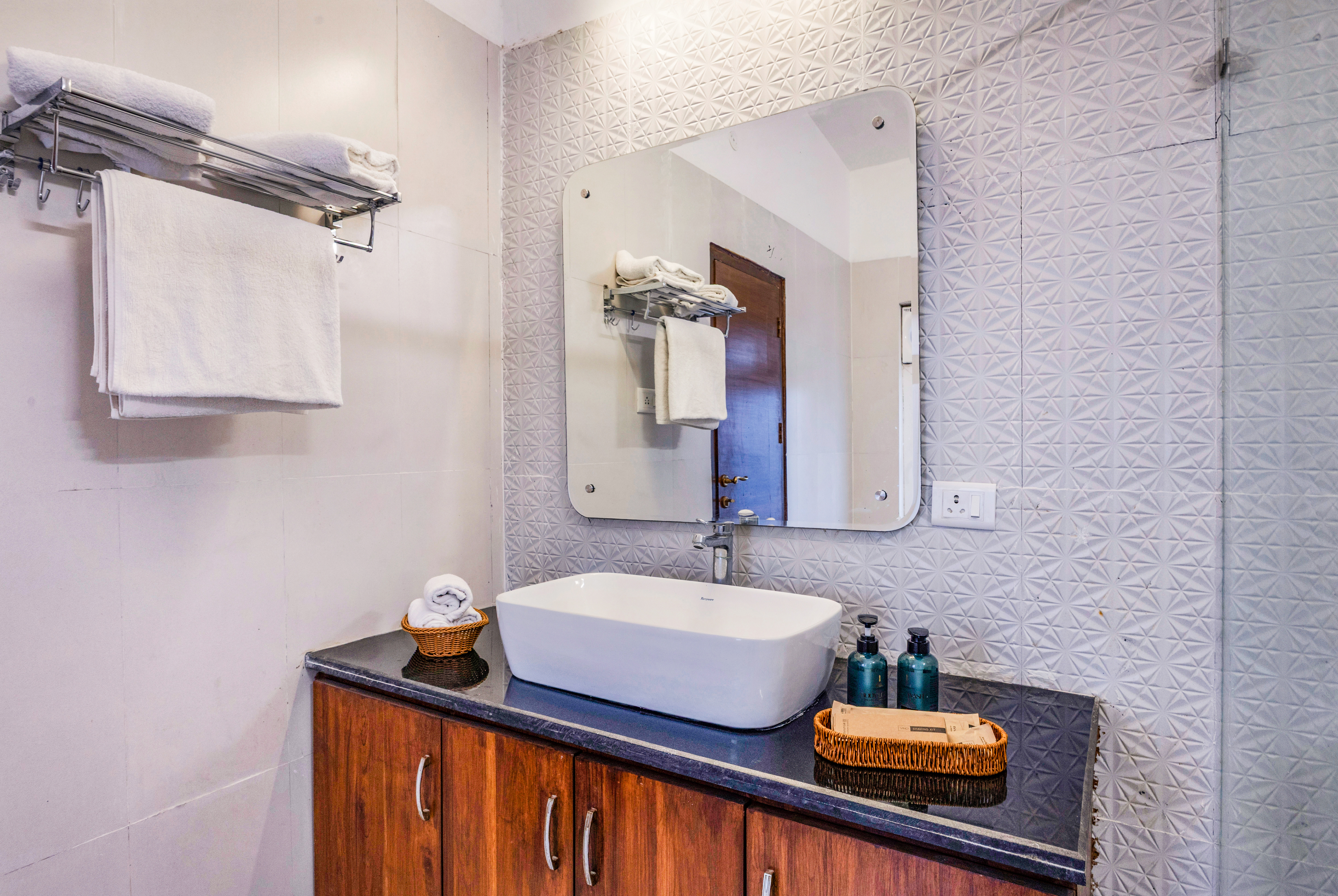 Aravalli Reserve The Isley | Pet-friendly 3-BHK Villa with Private Pool, Patio and Gazebo — photo 15