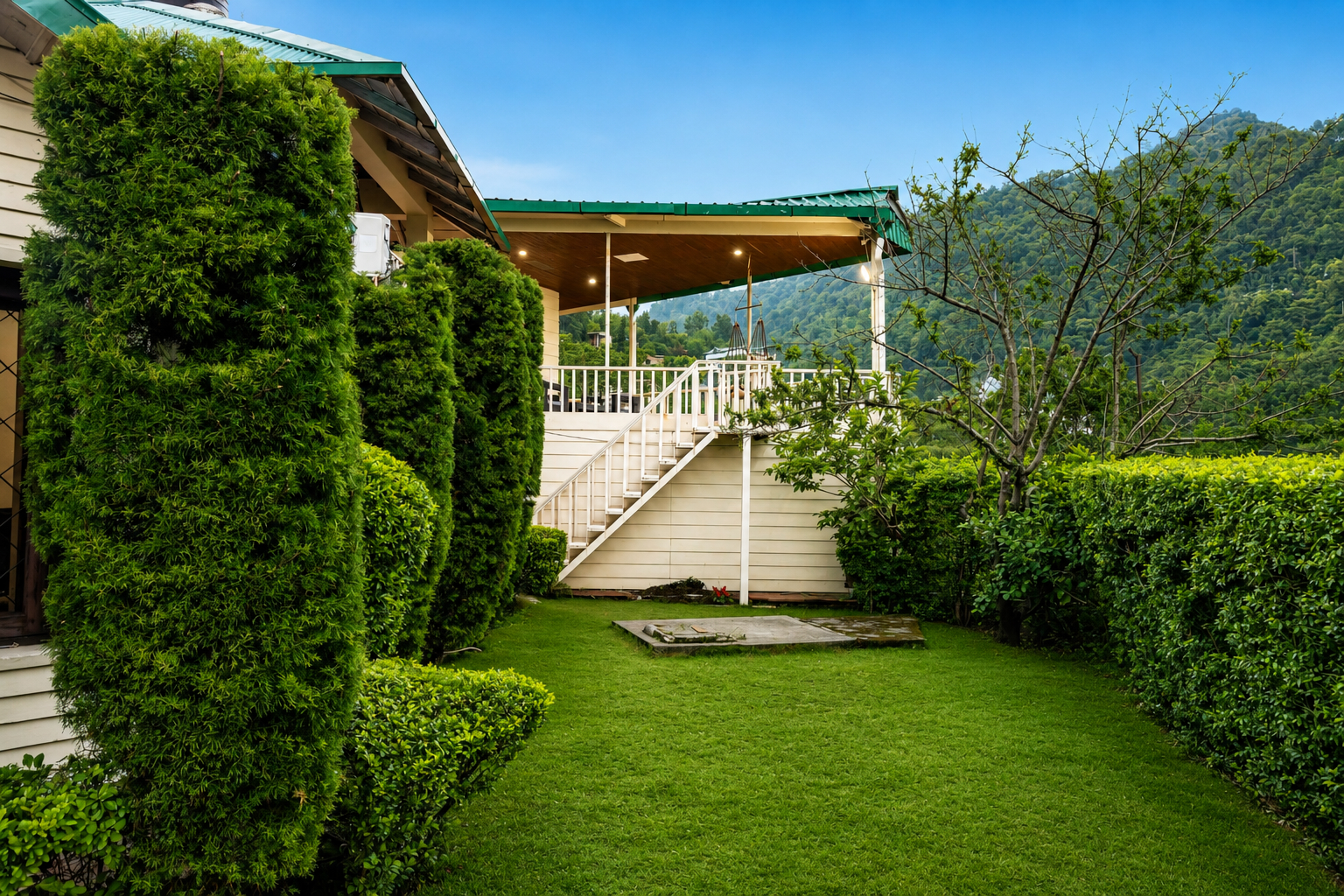 Karinya Villas Fern| Scenic Hill View 1-BHK Villa With Sit Out , Shared Gazebo and Garden — photo 26