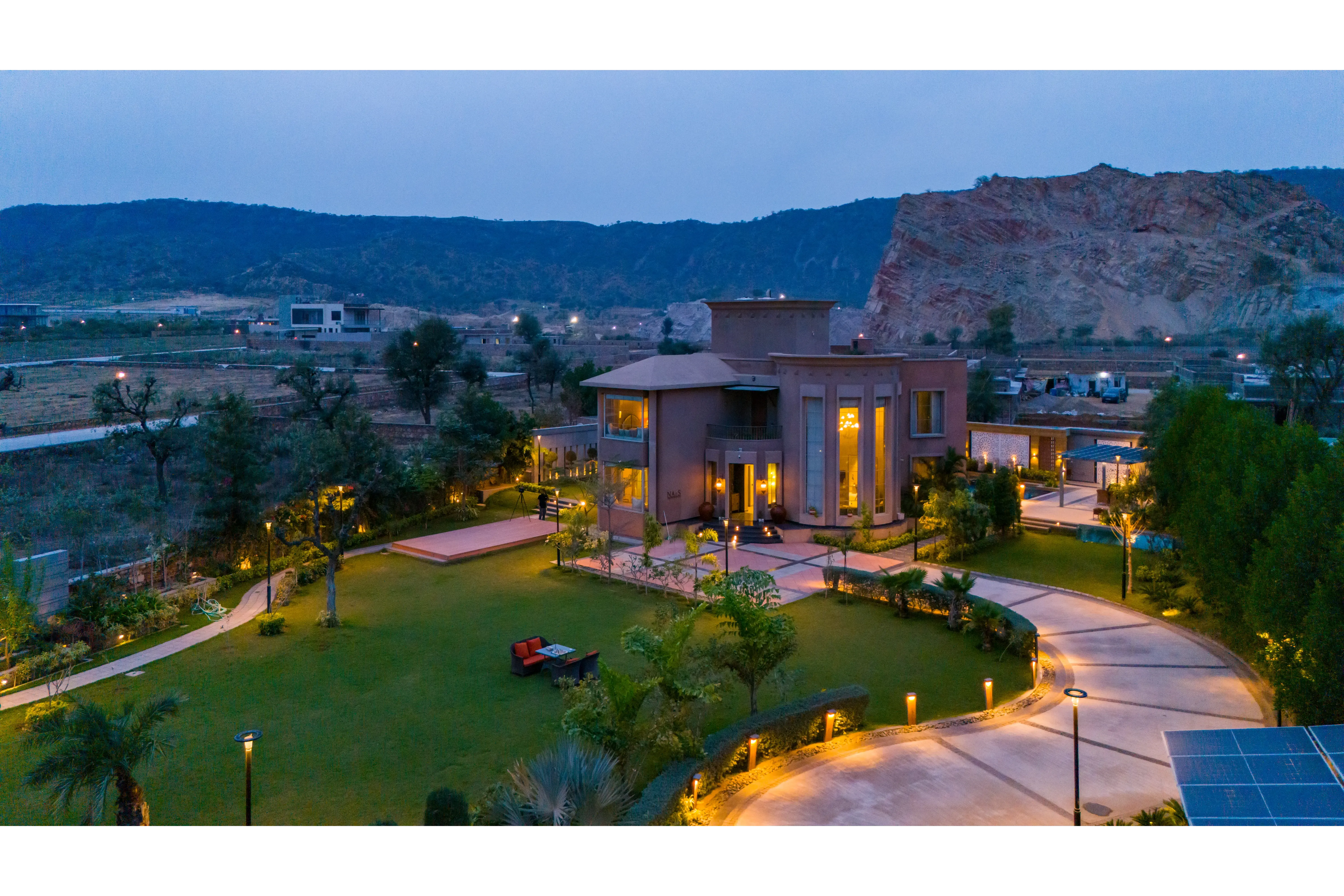 Noah’s Ark | Regal 3-BHK Villa Amidst Aravalli Hills With A Private Pool, Garden and A Gazebo — photo 10