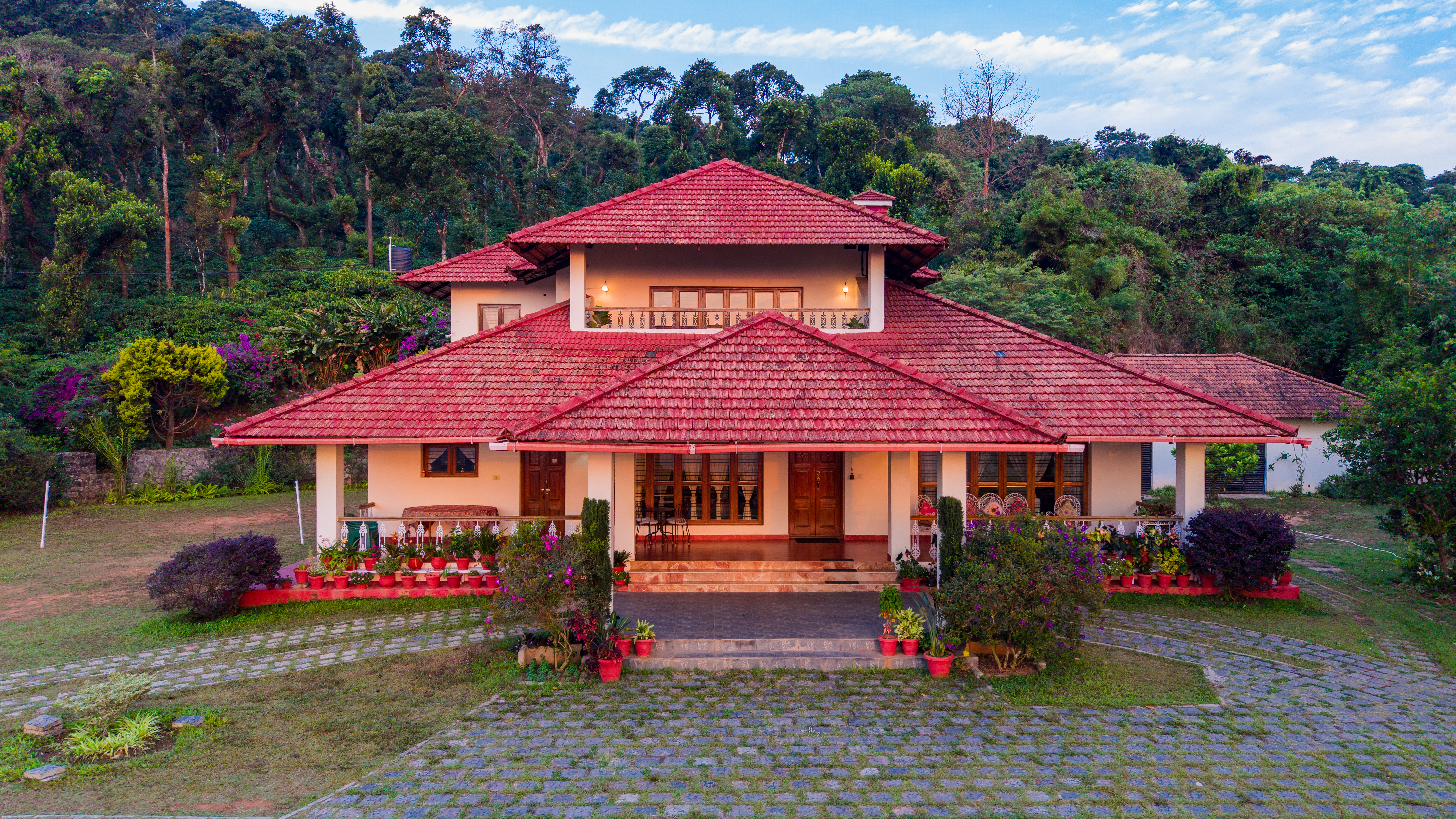 Mercara Hill | 3 BHK Pet-Friendly Retreat With Private Open-air Jacuzzi, Outdoor Seating, Verandah Sit Out & Garden — photo 6