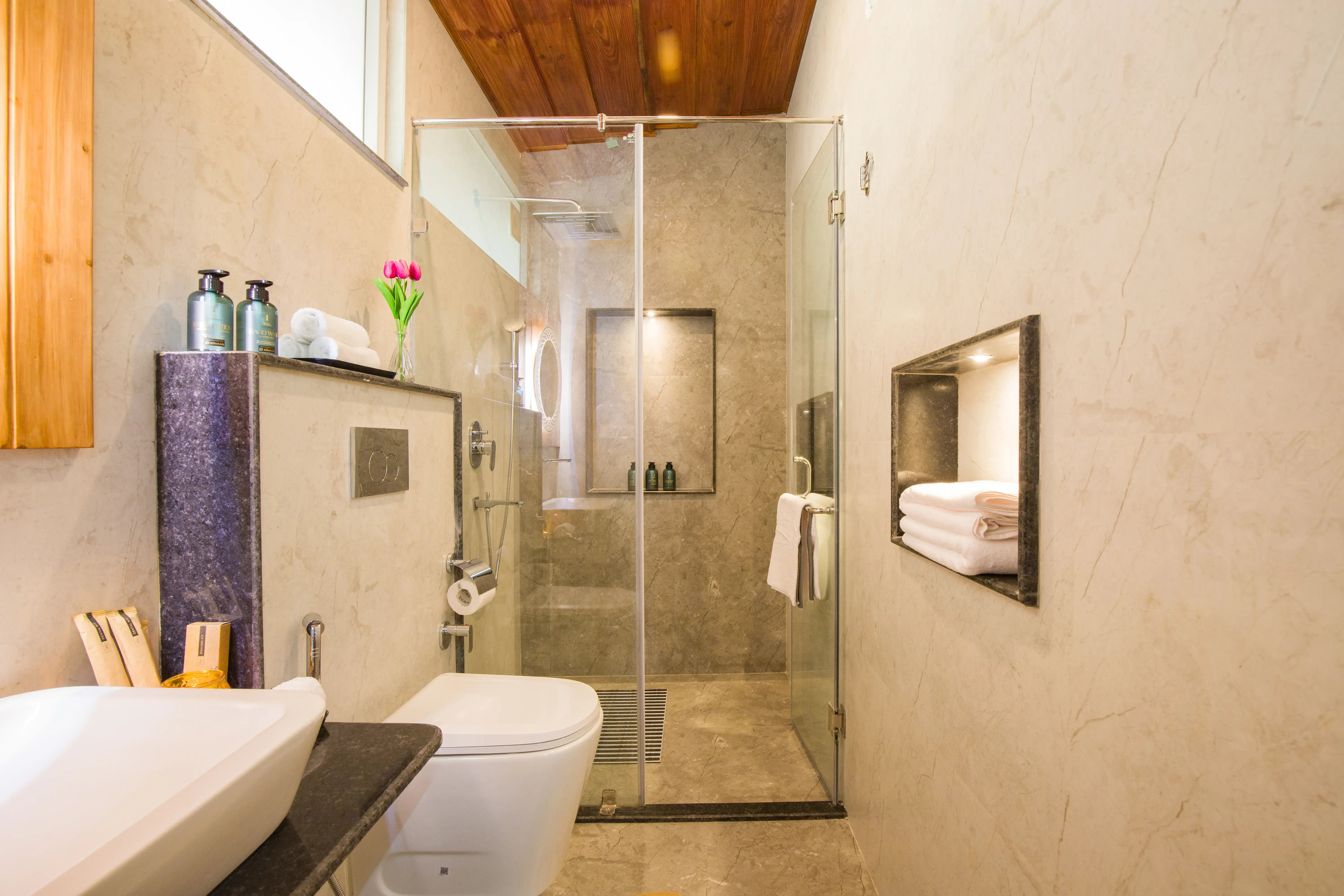 Twin Chalets | 4-BHK Pet-friendly Escape With Valley-facing lawn, Terrace & 2 Living Rooms — photo 23