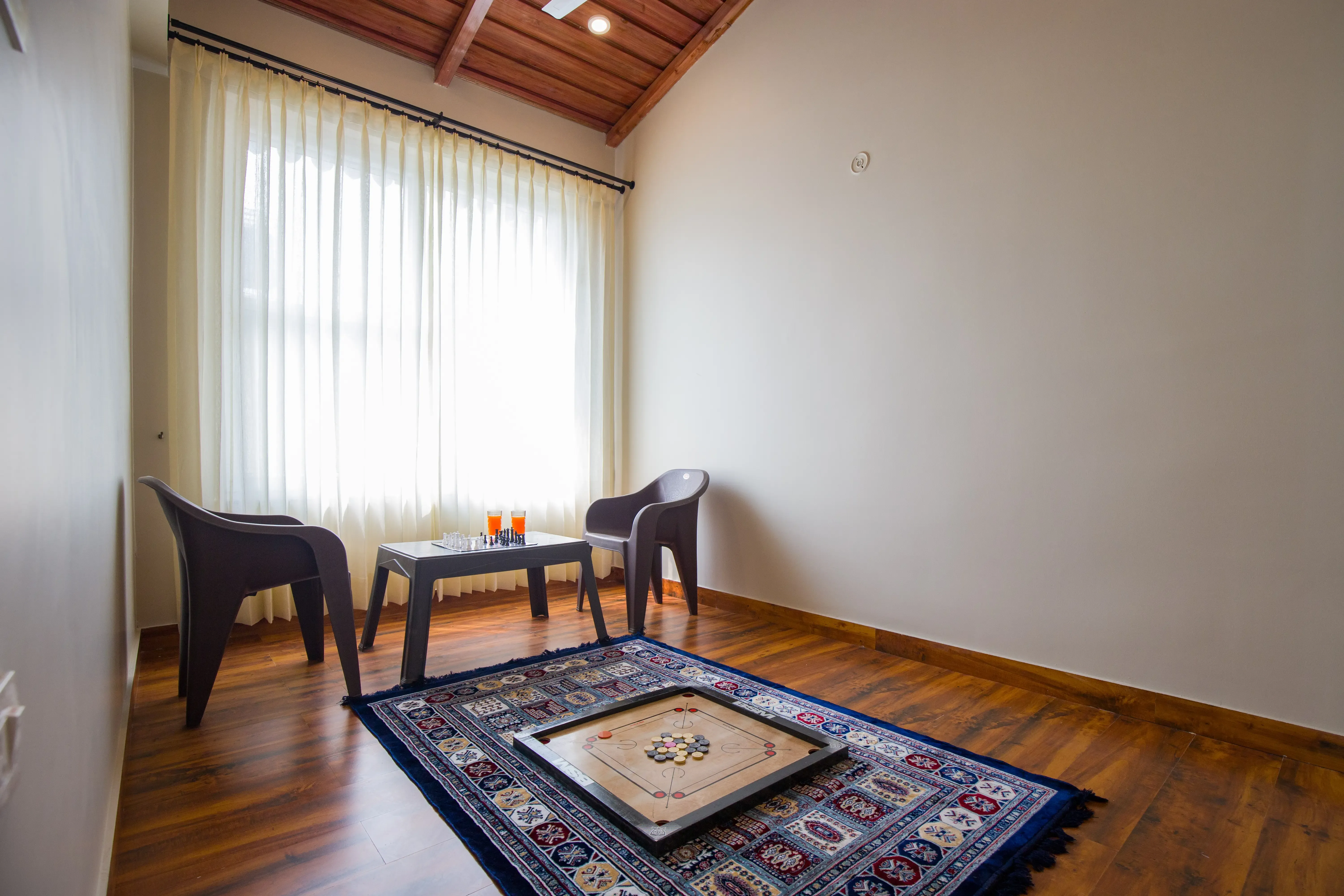 Twin Chalets | 4-BHK Pet-friendly Escape With Valley-facing lawn, Terrace & 2 Living Rooms — photo 5