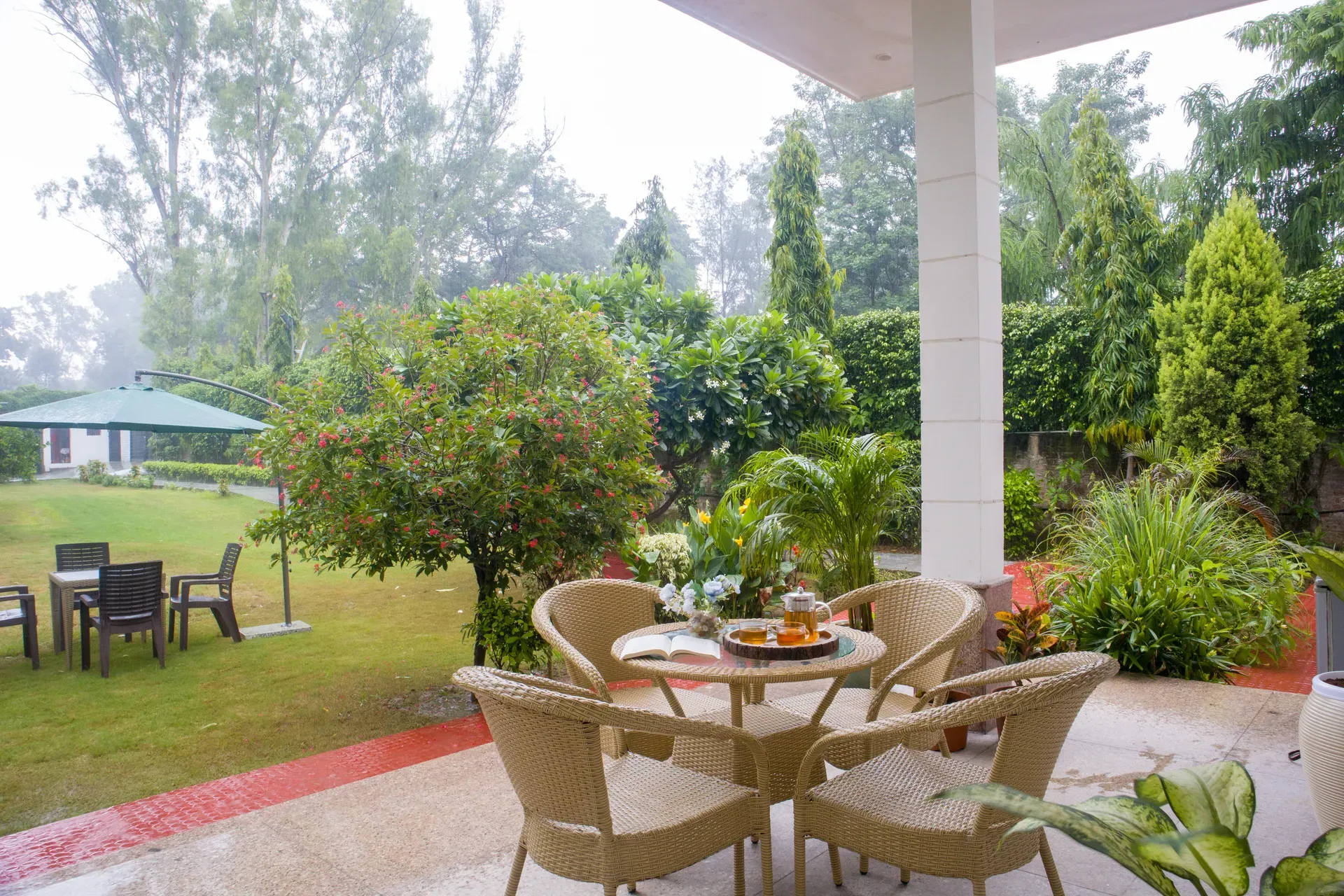 Daffodil | Pet-friendly 3-BHK Villa With Pvt Pool & Garden — photo 10