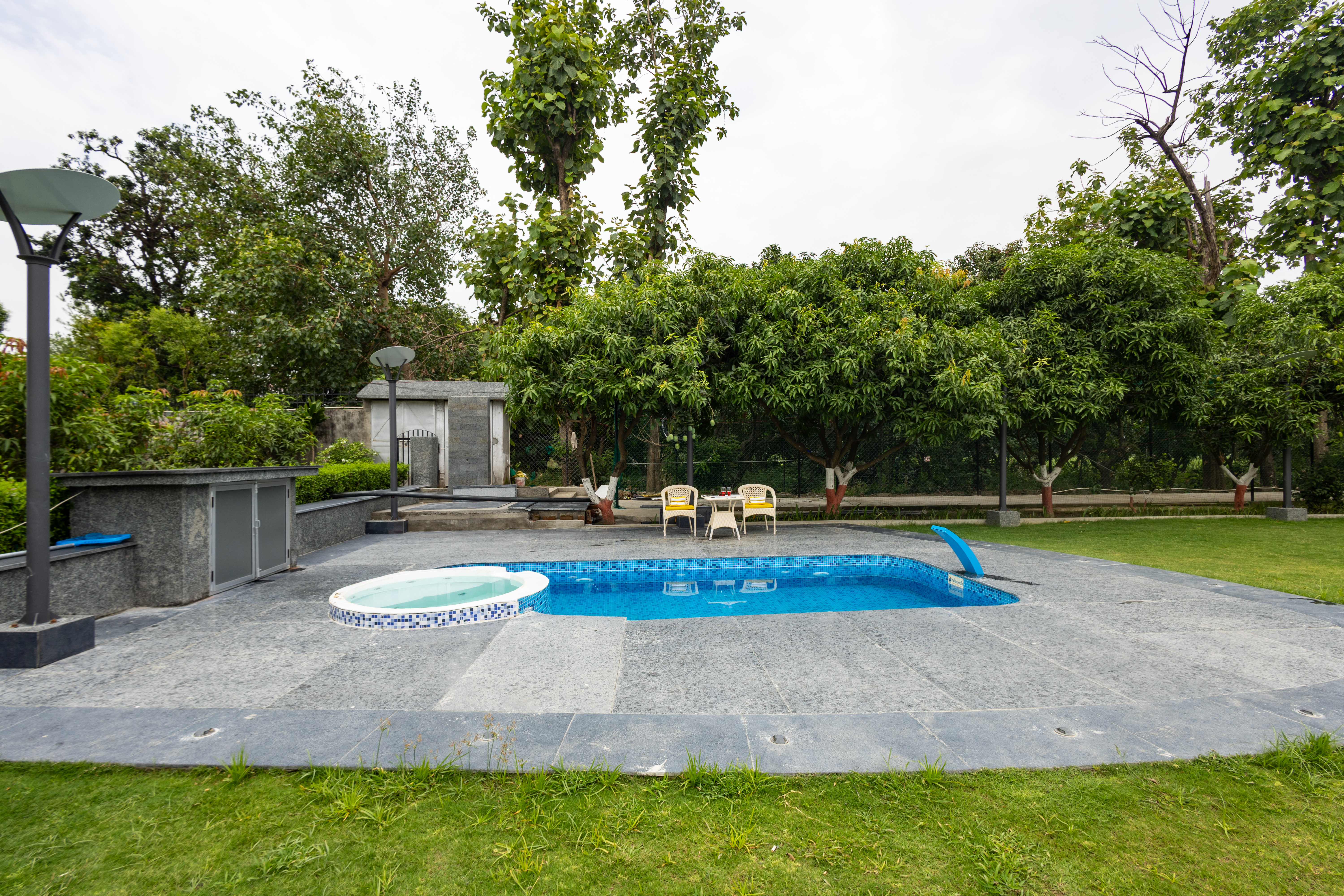 Farm Naturelle | Serene 3-BHK Farmhouse With Near Jim Corbett With Pvt Swimming Pool, Garden, Terrace & Orchards — photo 12
