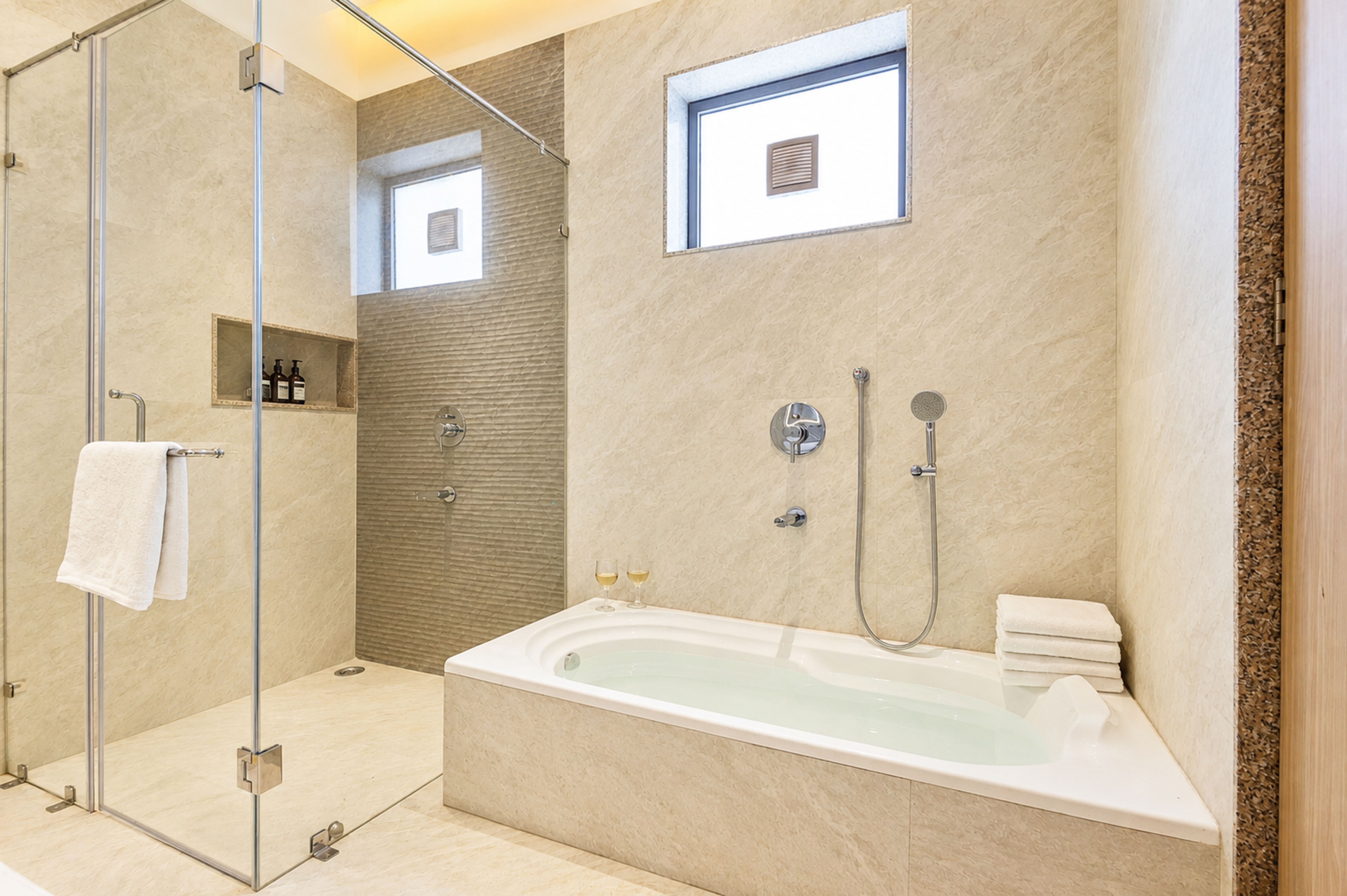 Shourya Aravalli | 4 BHK Villa with Private Pool, Garden Sit-Out & Aravalli Hill Views — photo 14