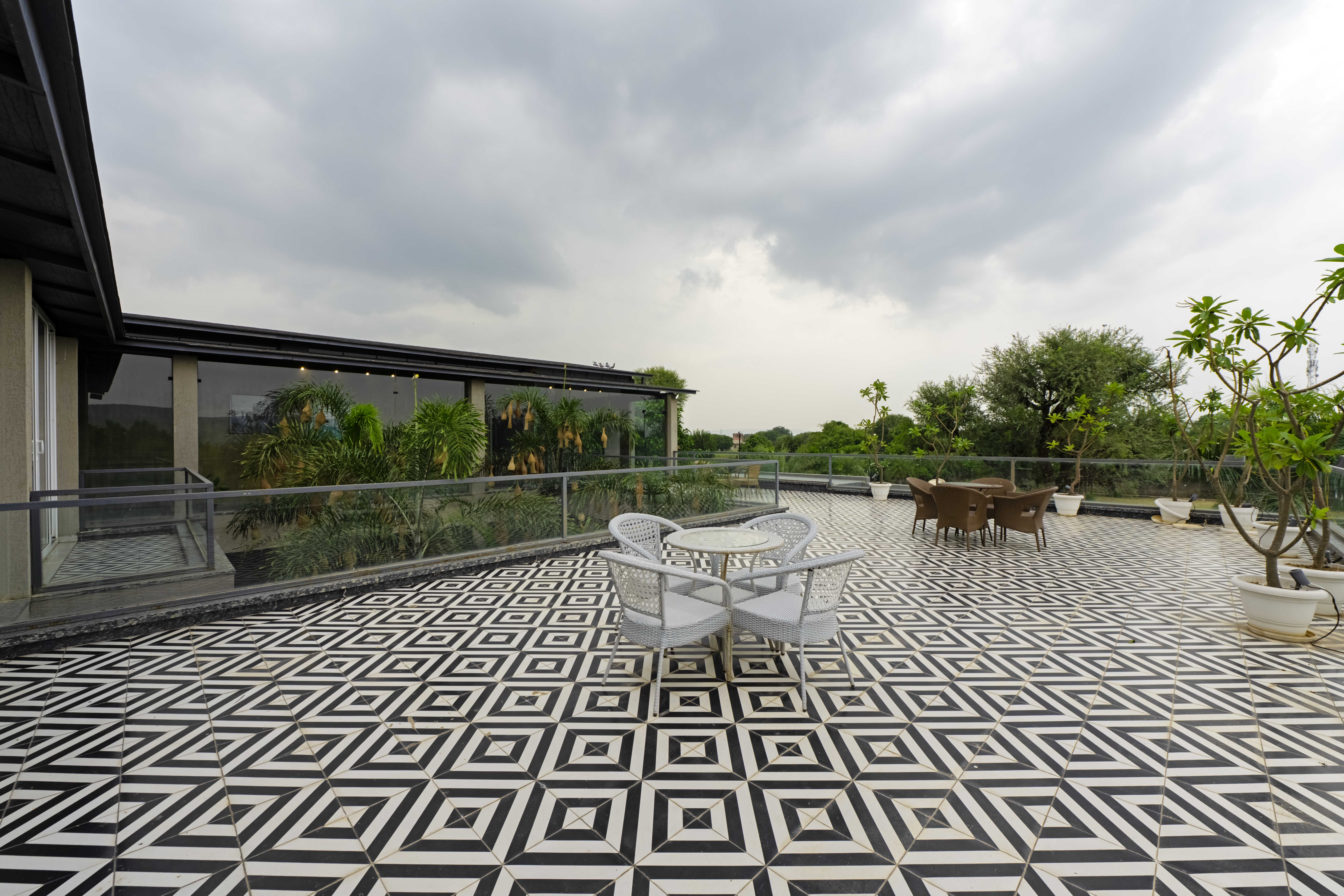 Skylark Estate | 5-BHK Forest-View Villa with Private Pool, Gazebo, Indoor Games Lounge, Bonfire Area, Terrace & Garden — photo 6