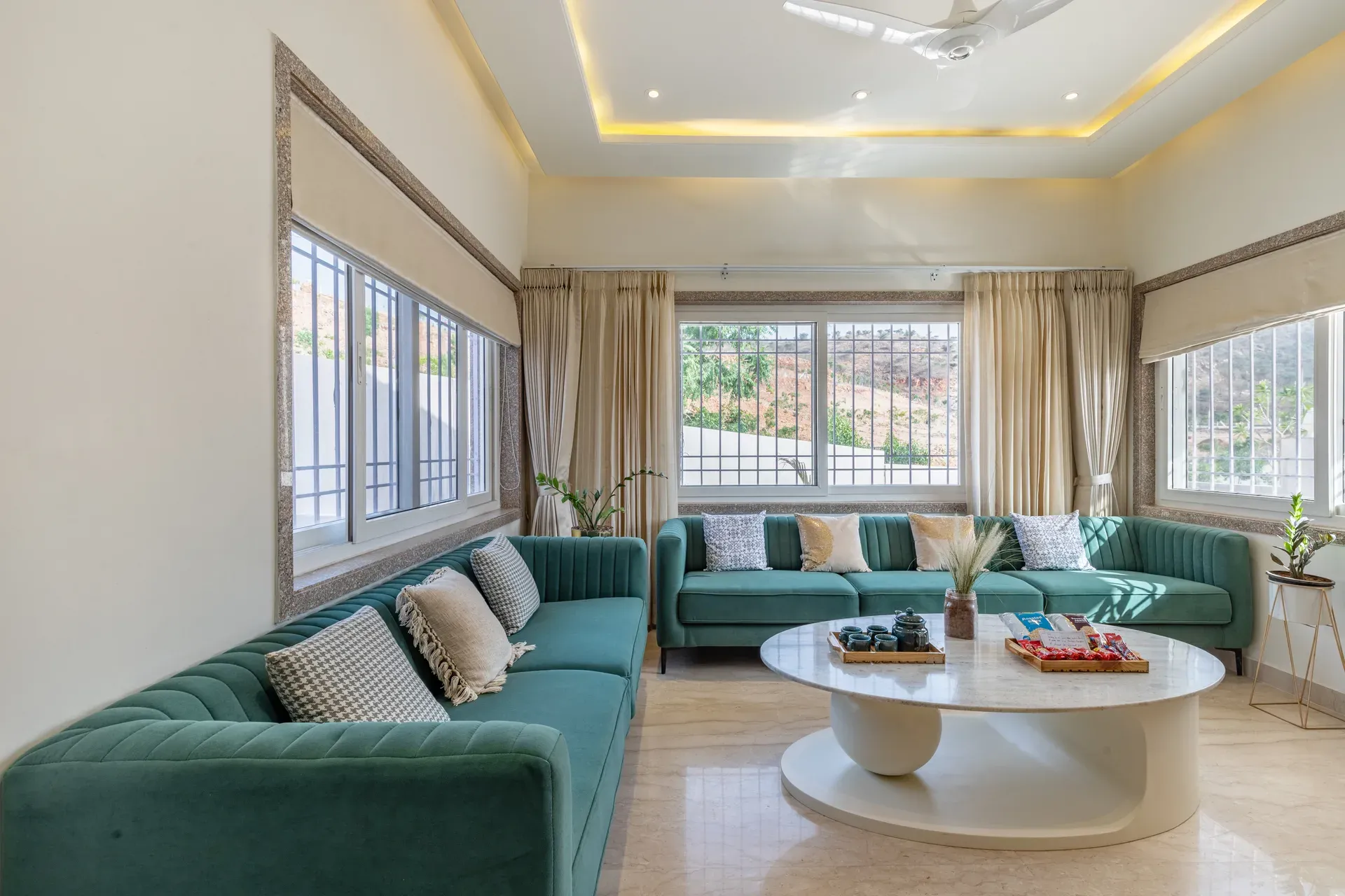 Shourya Zenna | 3-BHK | Pvt Pool & Garden | Terrace | Scenic Views — photo 10