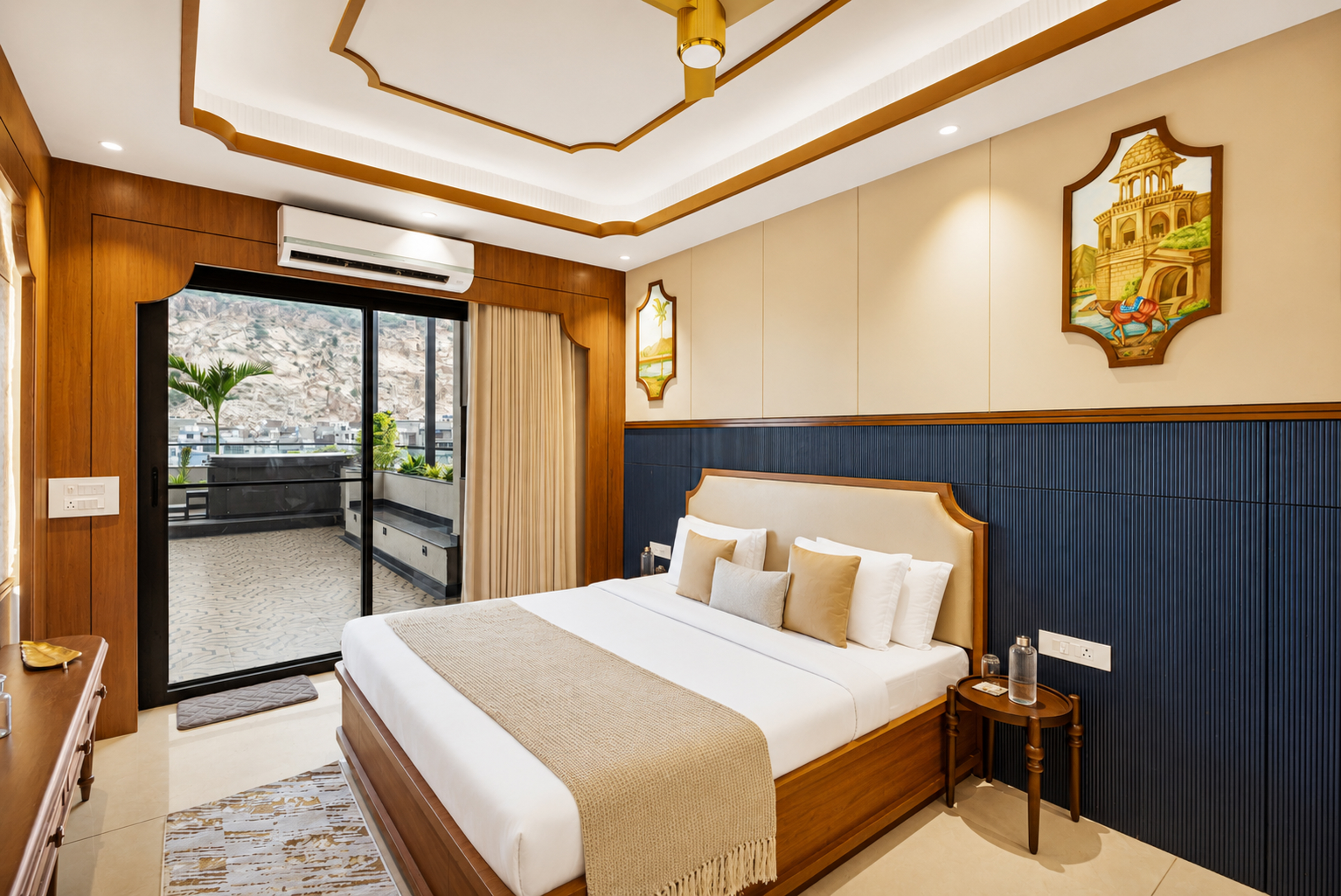 GIRI Penthouse | 2-BHK Penthouse with Terrace, Open-air bar, Lounge, Outdoor jacuzzi & Aravalli Views — photo 17