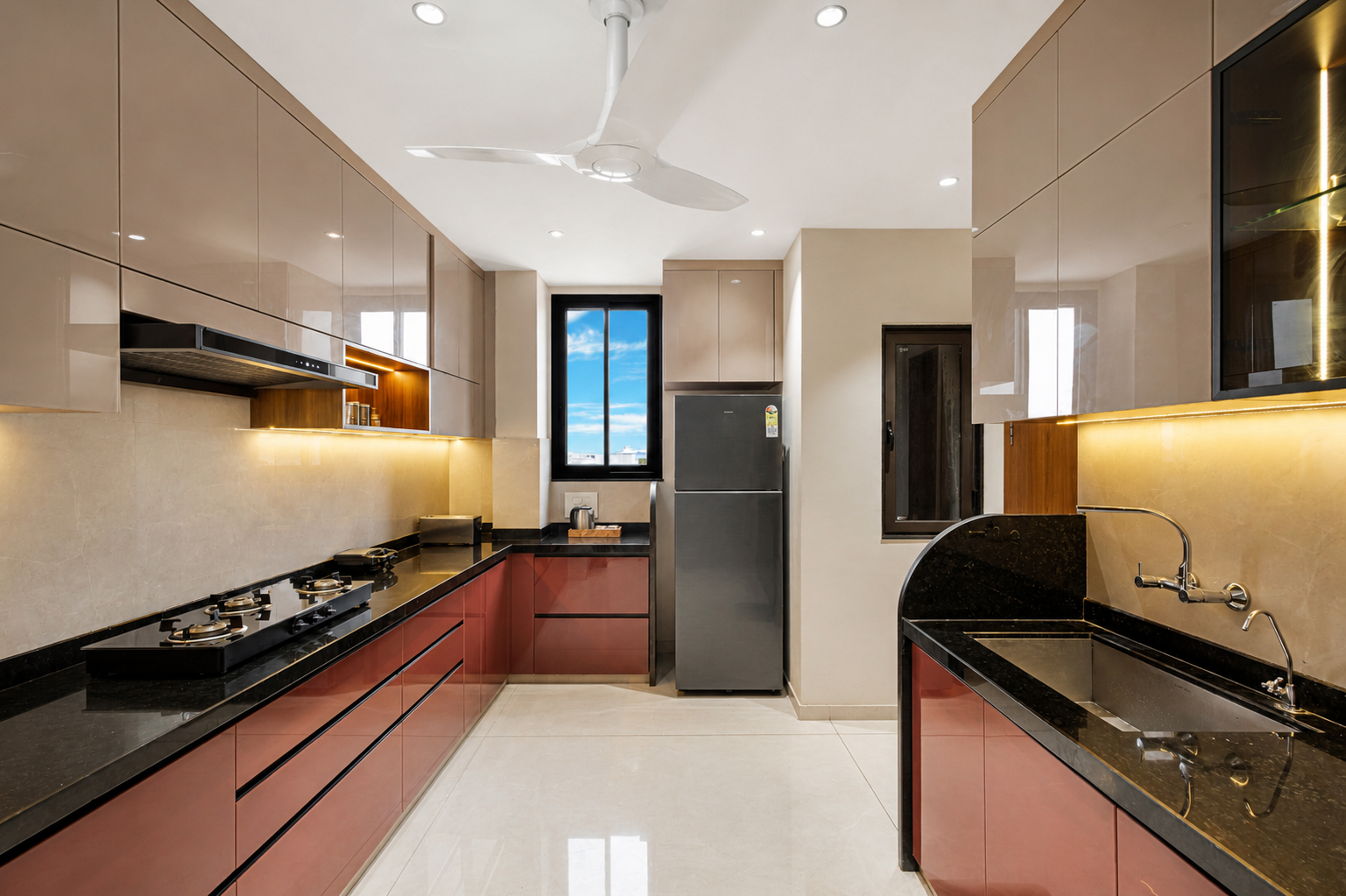 GIRI Penthouse | 2-BHK Penthouse with Terrace, Open-air bar, Lounge, Outdoor jacuzzi & Aravalli Views — photo 12