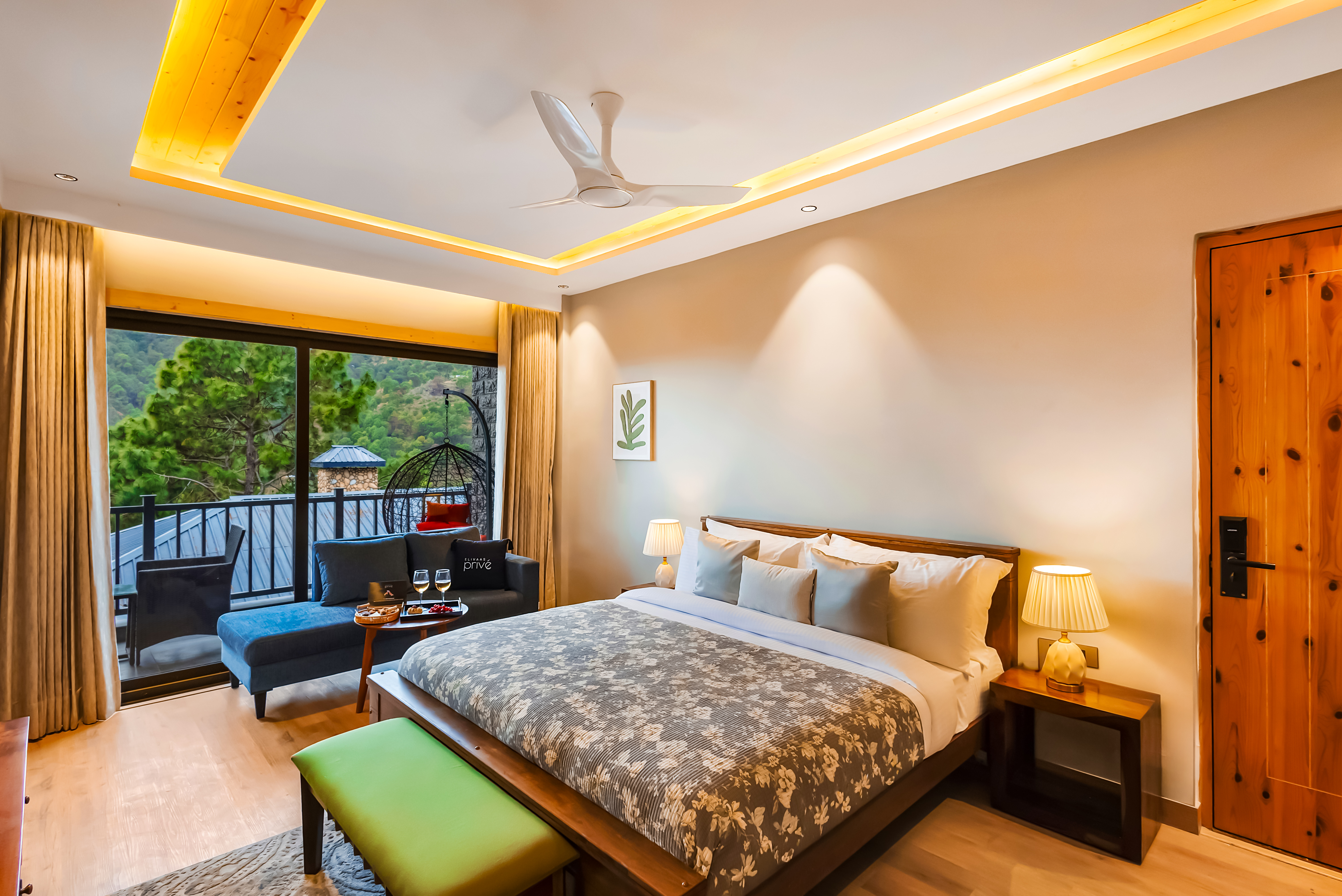 The Retreat Villa | 4-BHK Hillside Retreat with Indoor Pool, Jacuzzis | Near Kasauli Hill Station — photo 9