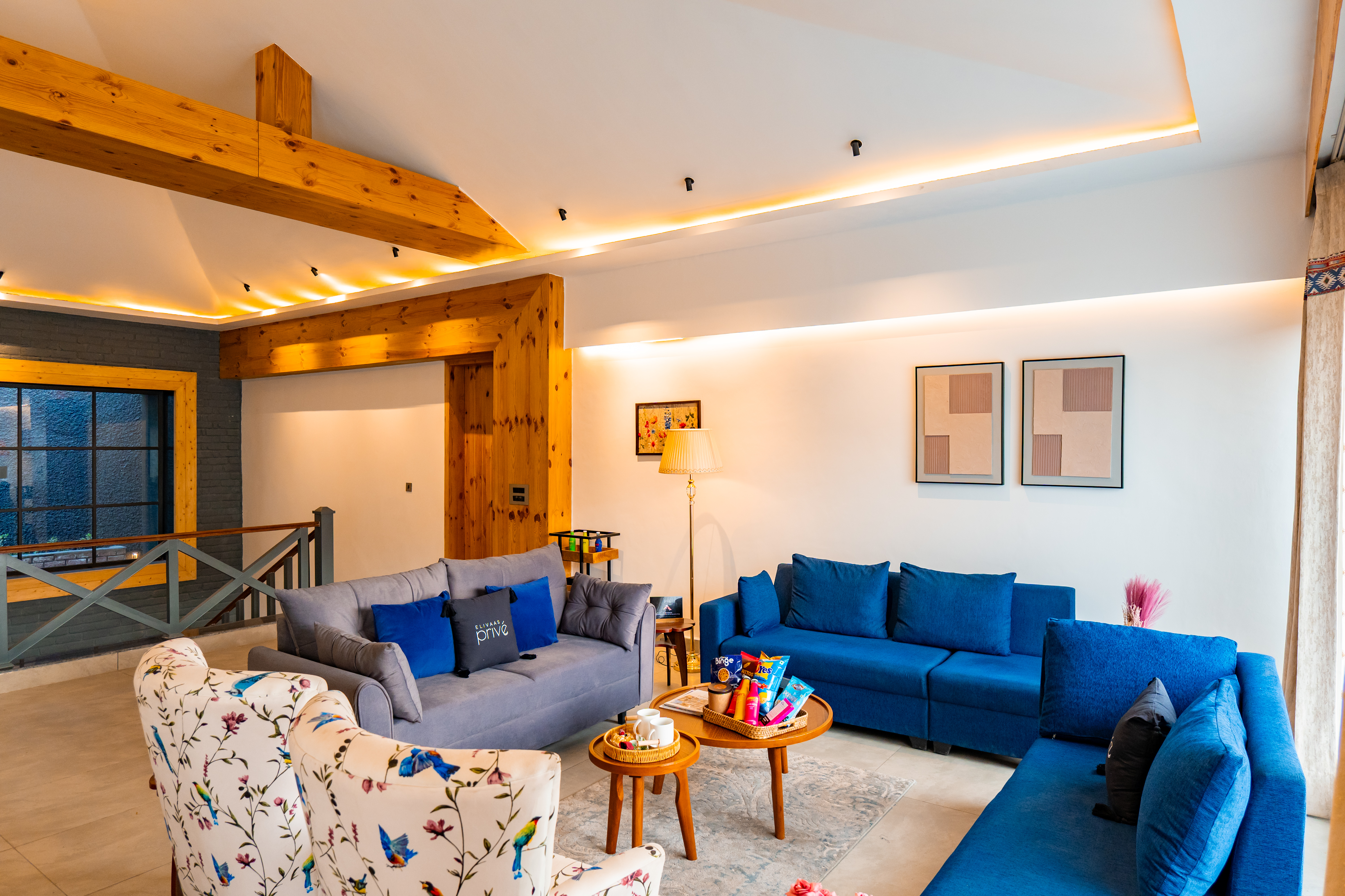 The Retreat Villa | 4-BHK Hillside Retreat with Indoor Pool, Jacuzzis | Near Kasauli Hill Station — photo 30