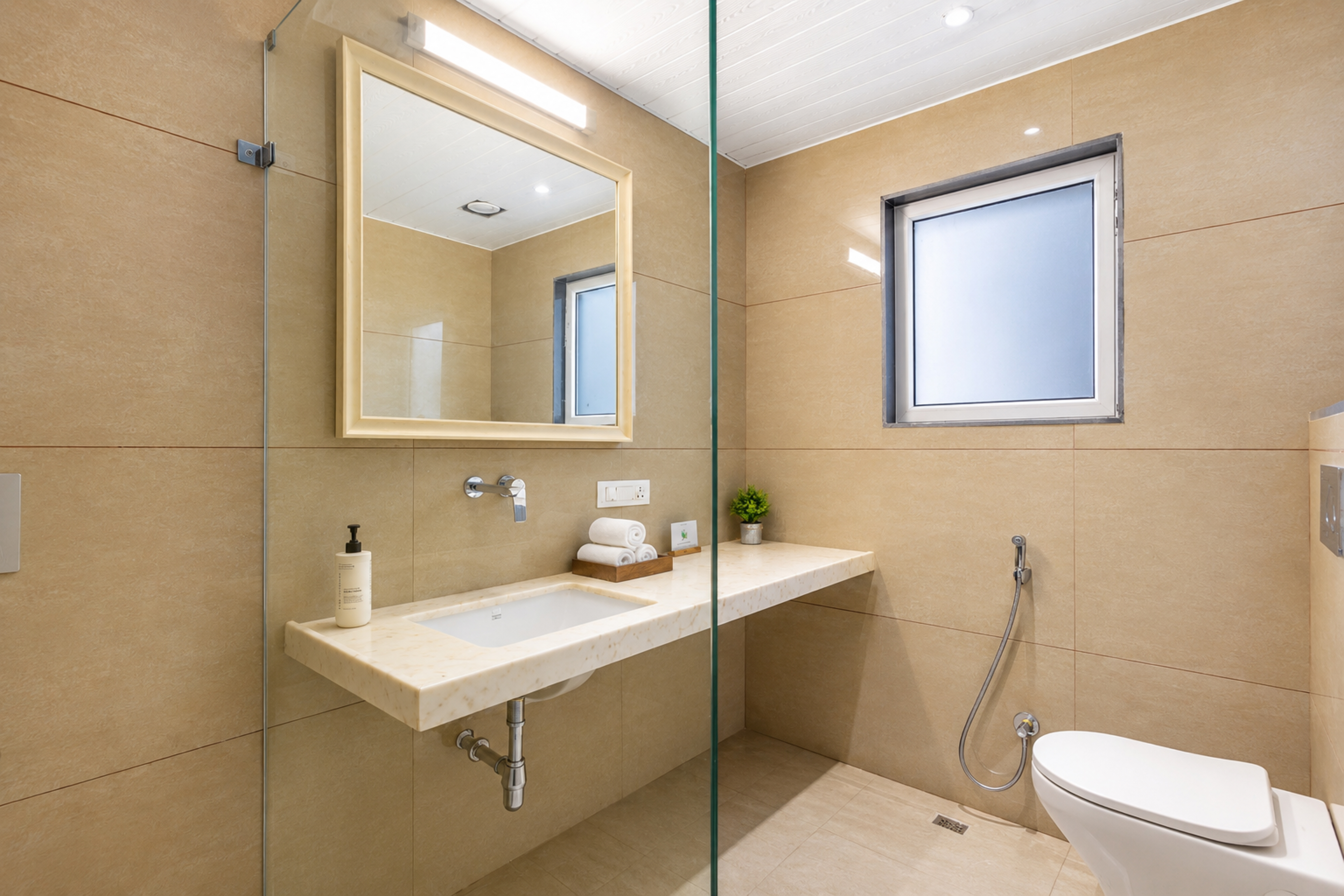 Amar Villa | 3-BHK Retreat with Private Pool & Garden near Karni Mata Temple — photo 15