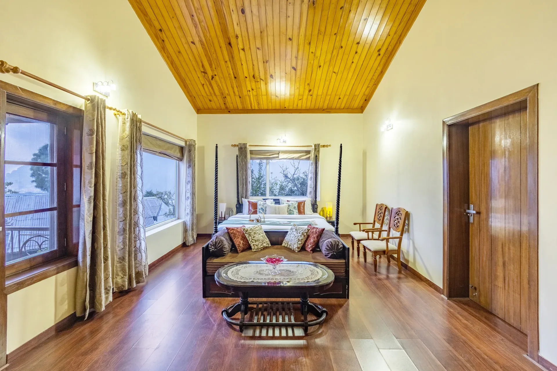 Villa Harmony | 2-BHK | Garden | Balcony | Hill view — photo 24