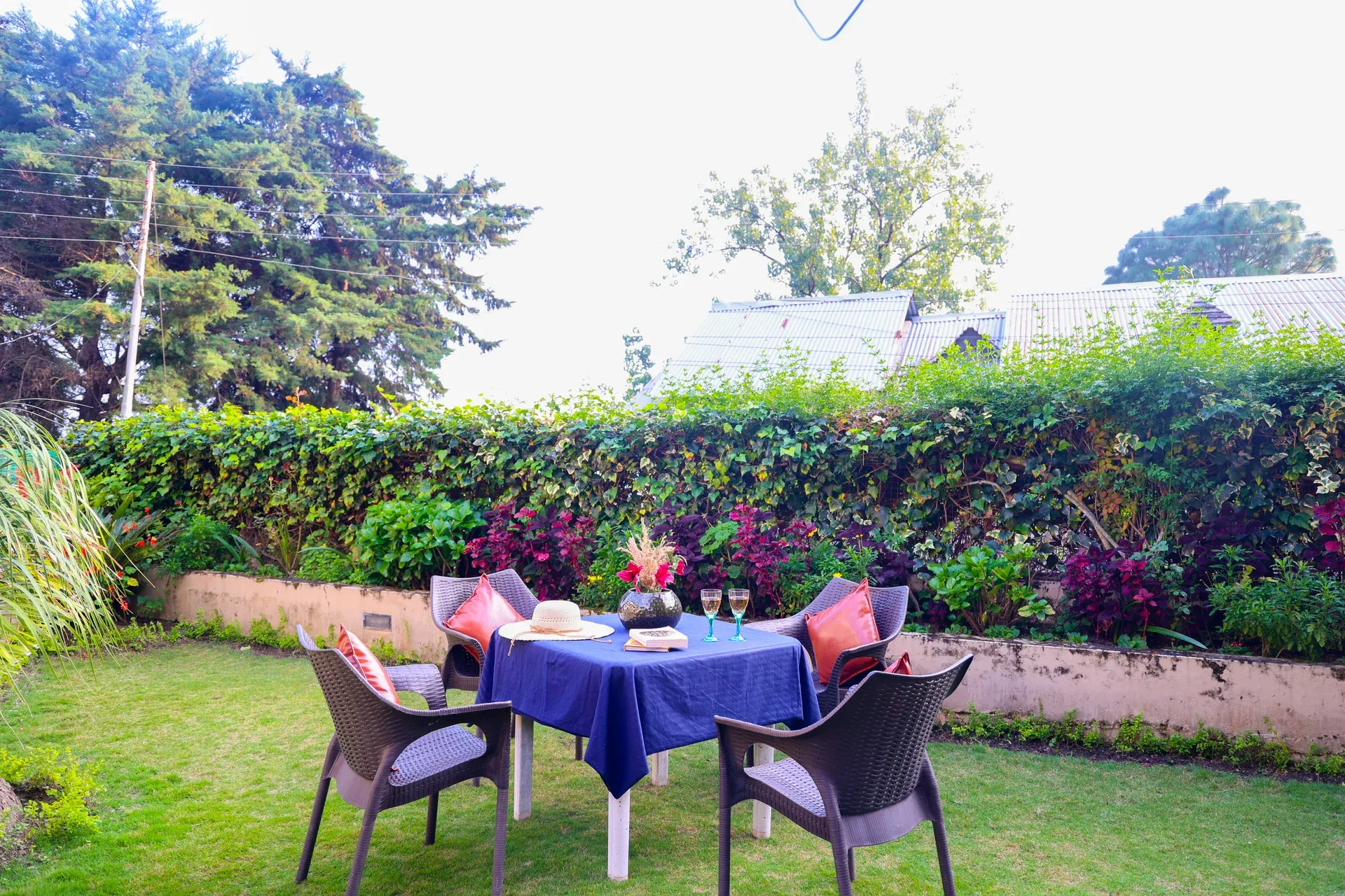 Villa Harmony | 2-BHK | Garden | Balcony | Hill view — photo 4