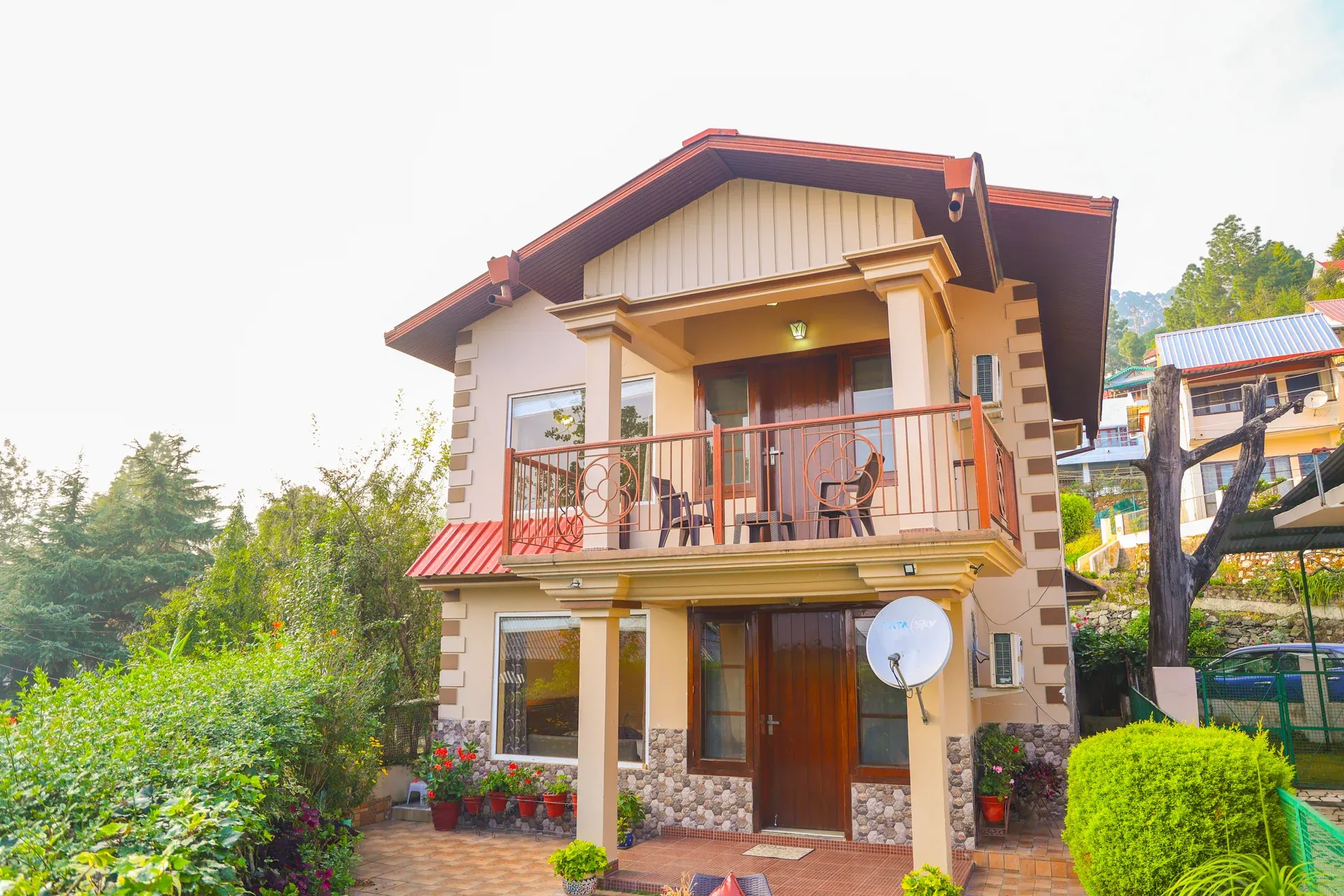 Villa Harmony | 2-BHK | Garden | Balcony | Hill view — photo 7