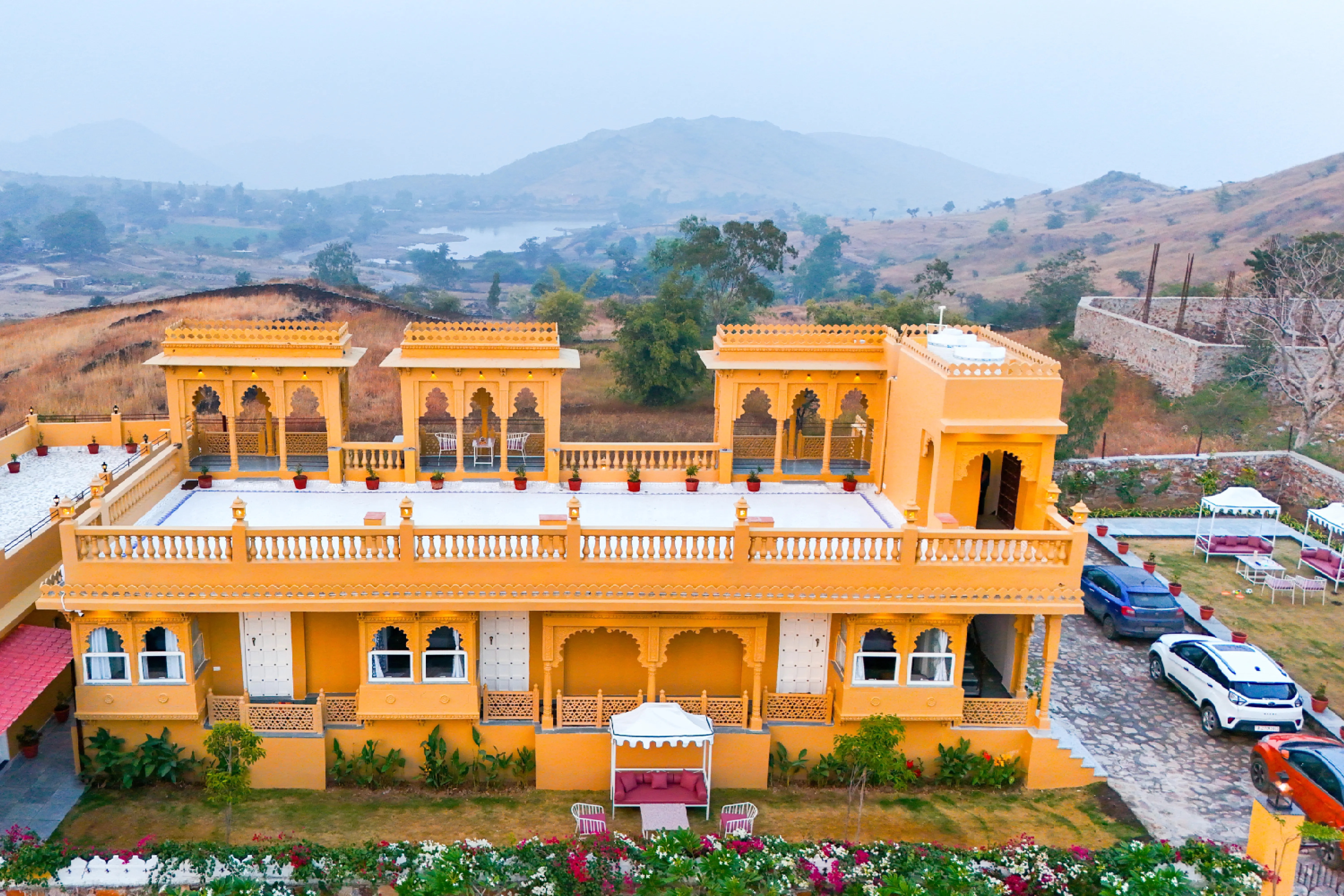 Amber Royale | Heritage 3-BHK Villa With Private Pool, Garden & Terrace — photo 6