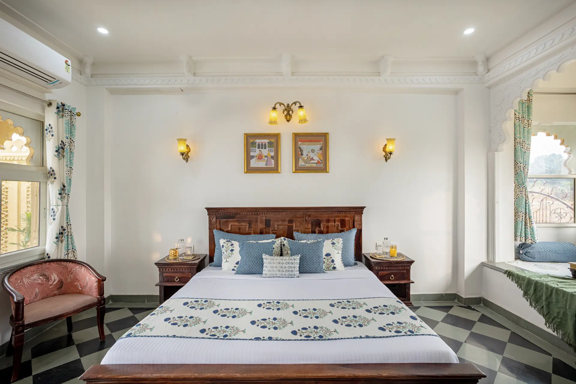 Amber Royale | Heritage 3-BHK Villa With Private Pool, Garden & Terrace — photo 13
