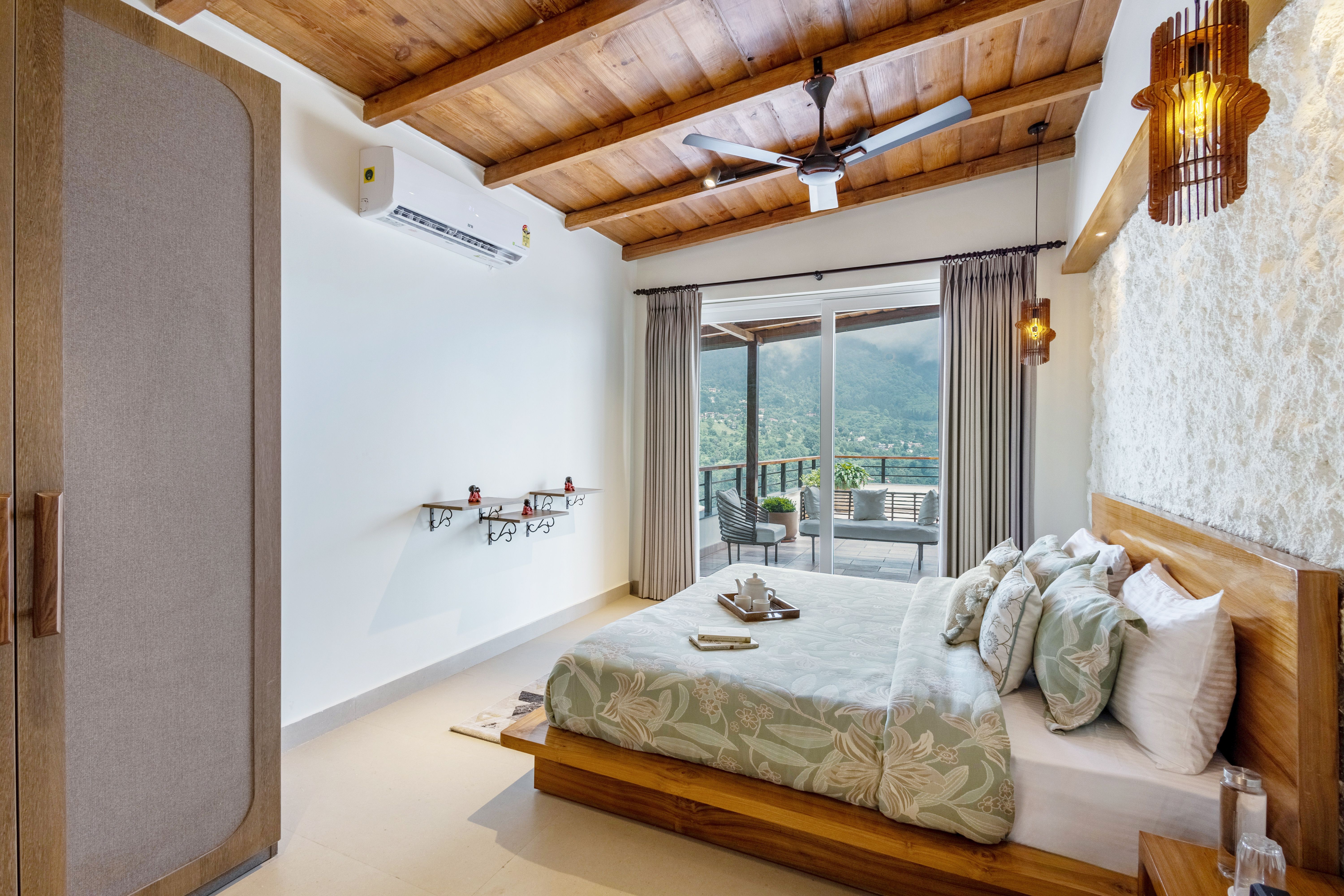 Antarmann Casa Ember | 2-BHK | Terrace | Lake View — photo 16