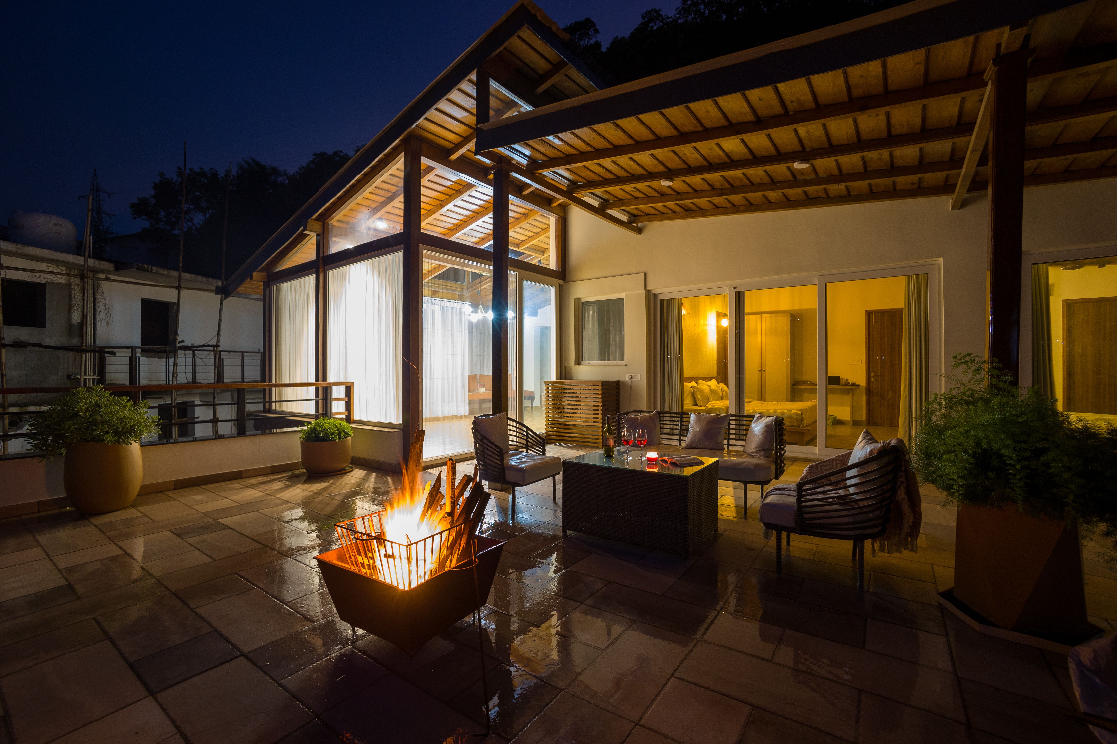 Antarmann Casa Ember | 2-BHK | Terrace | Lake View