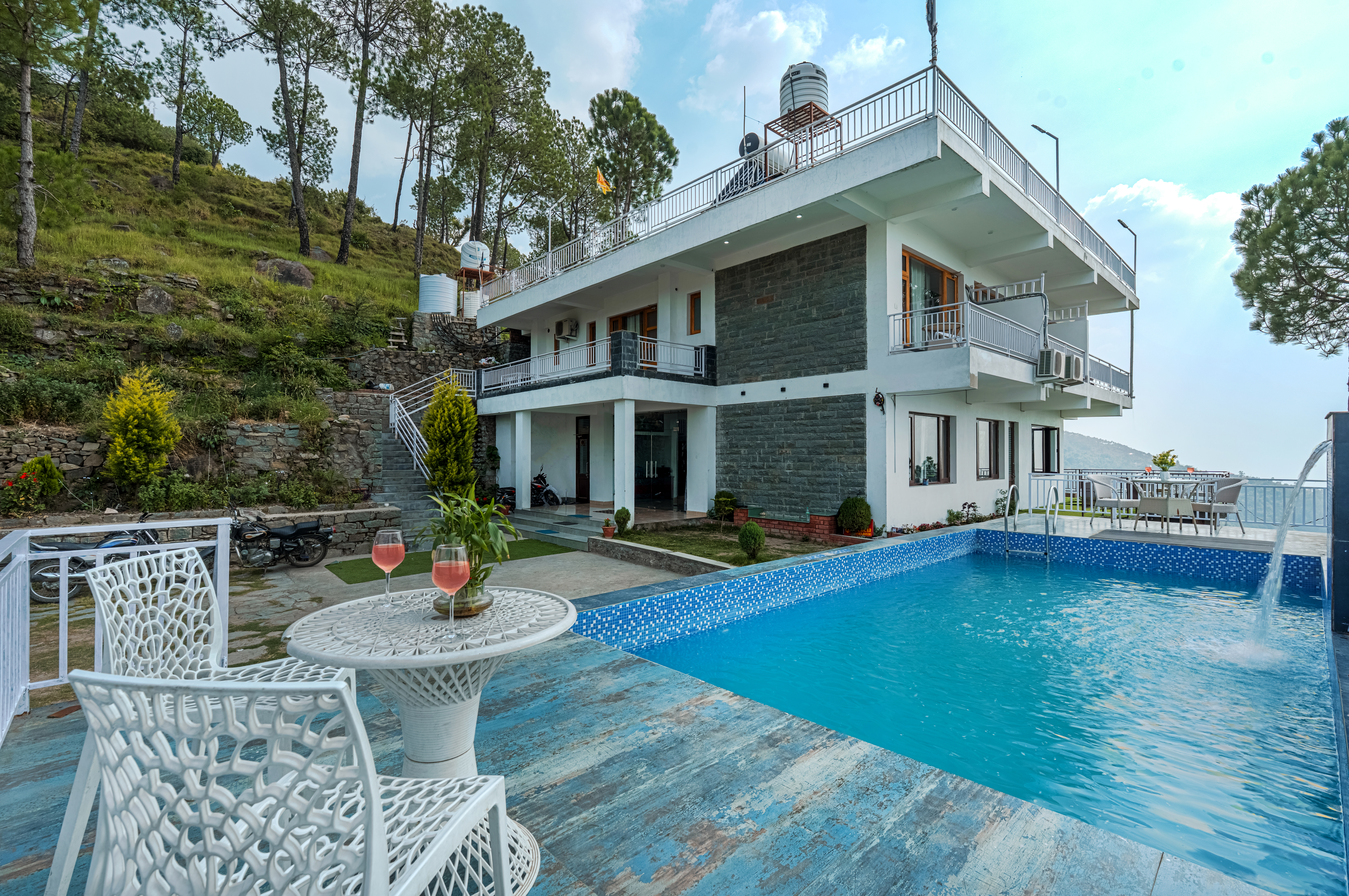 Querencia | Pet-friendly 5-BHK Villa With Sunset & Hill Views — photo 16