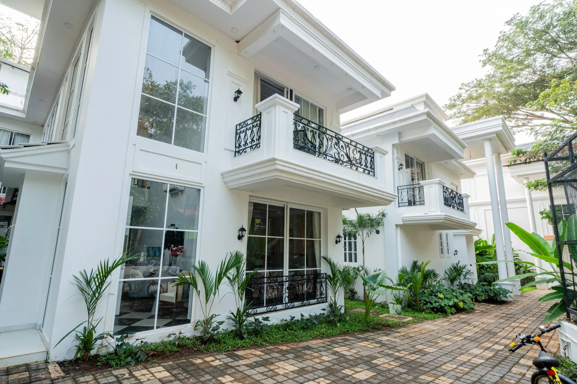 Suntuarios Casa Ikkebana | 4-BHK | Pvt Pool | Jacuzzi | Bar — photo 4