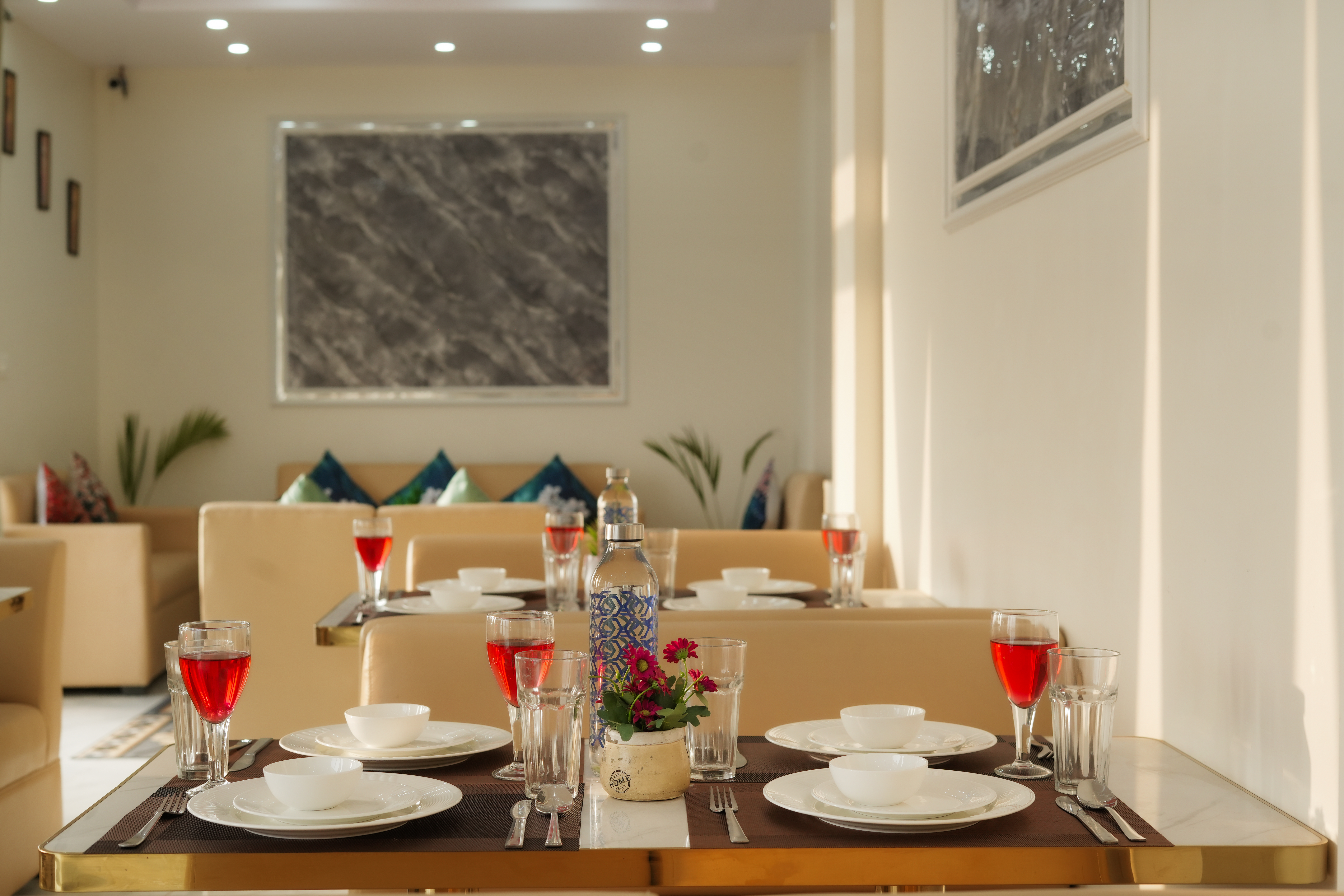 The Ridgeview Retreat Olivia | Pet-friendly Room with Private Balcony, Common Lounge & Restro | Close to Naldehra — photo 24
