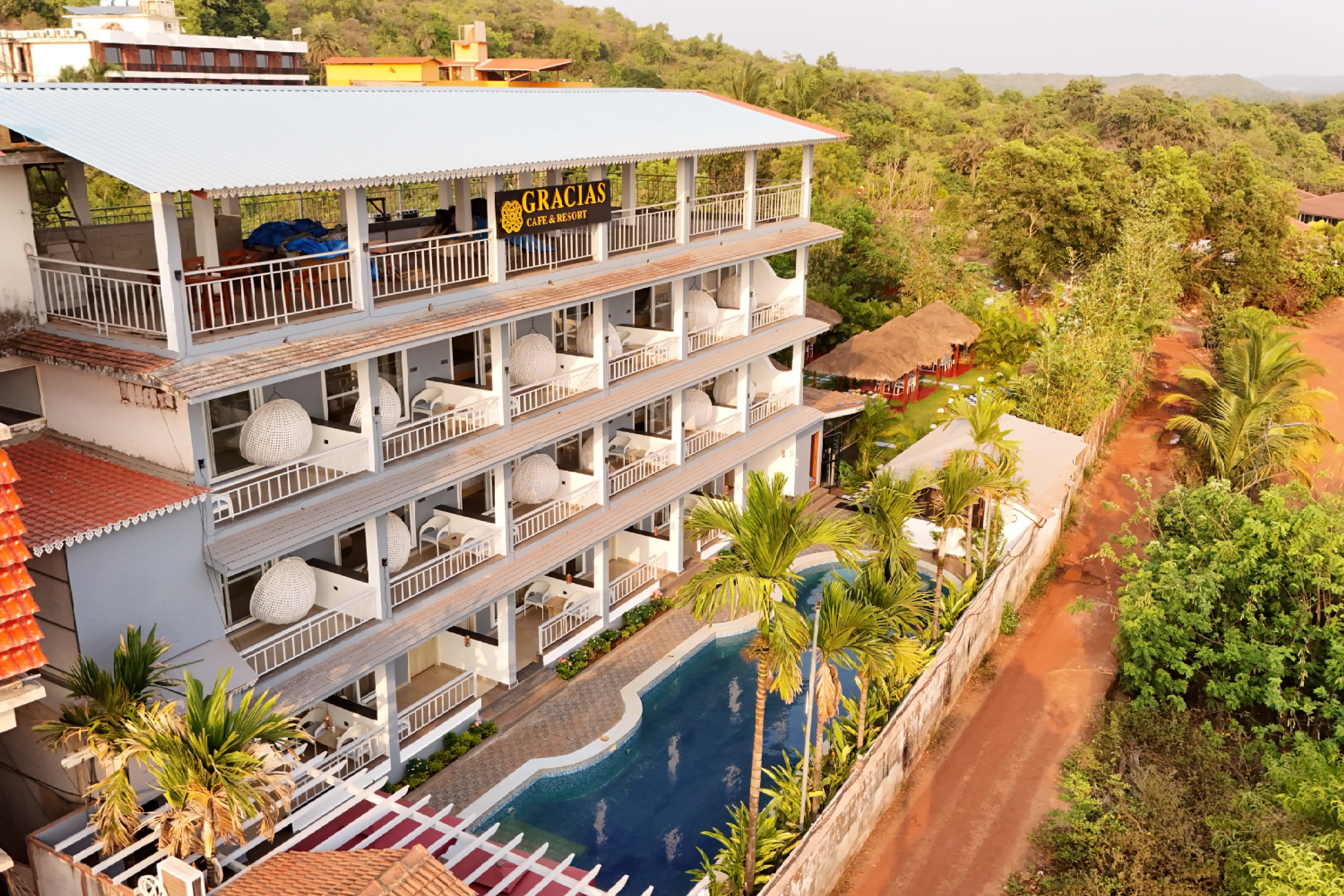 Gracias Bleu | 1-Room Retreat With Sea Views, Common Pool, & Restro Close to Ashwem Beach — photo 30