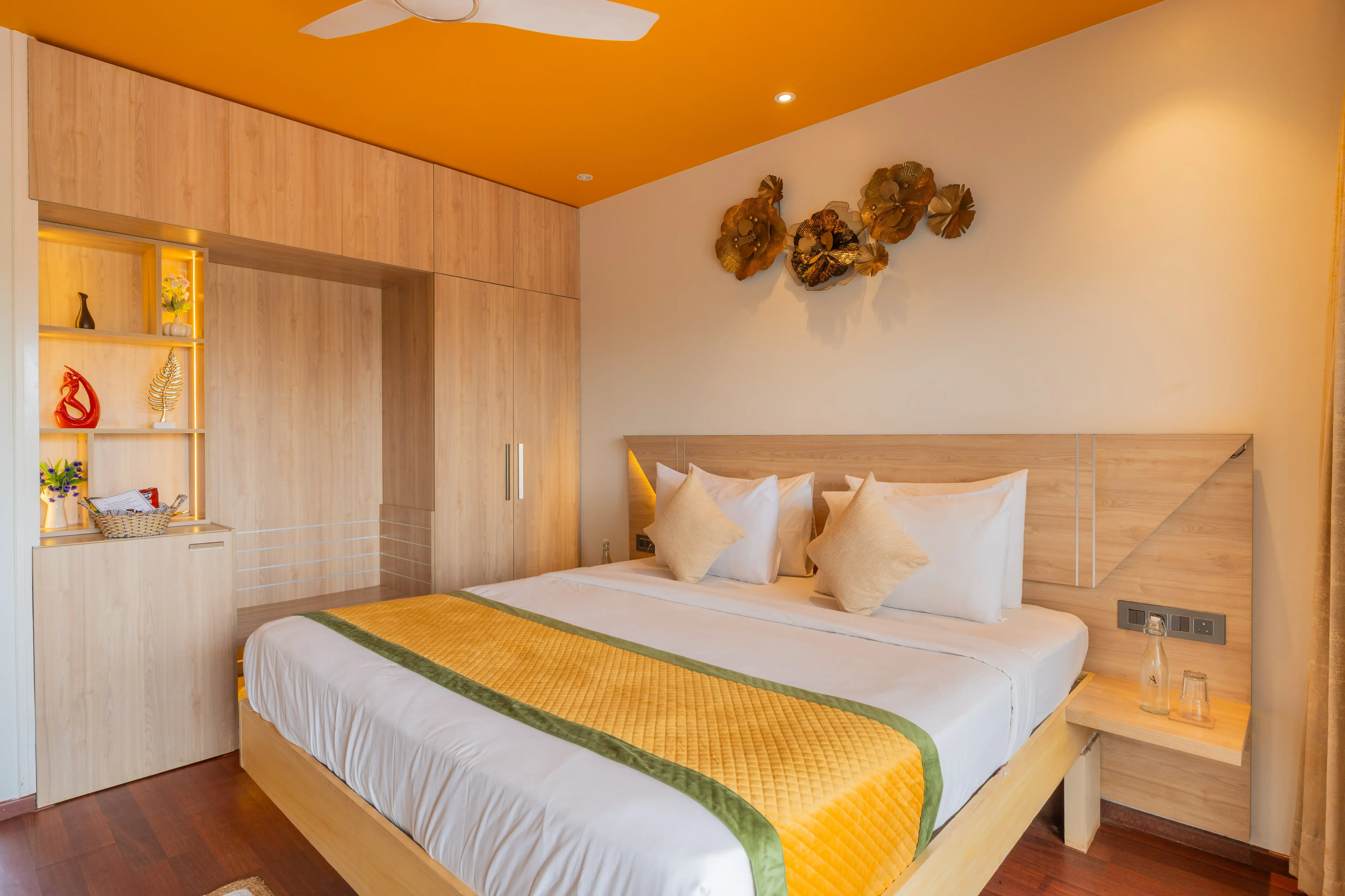 Gracias Bleu | 1-Room Retreat With Sea Views, Common Pool, & Restro Close to Ashwem Beach — photo 27