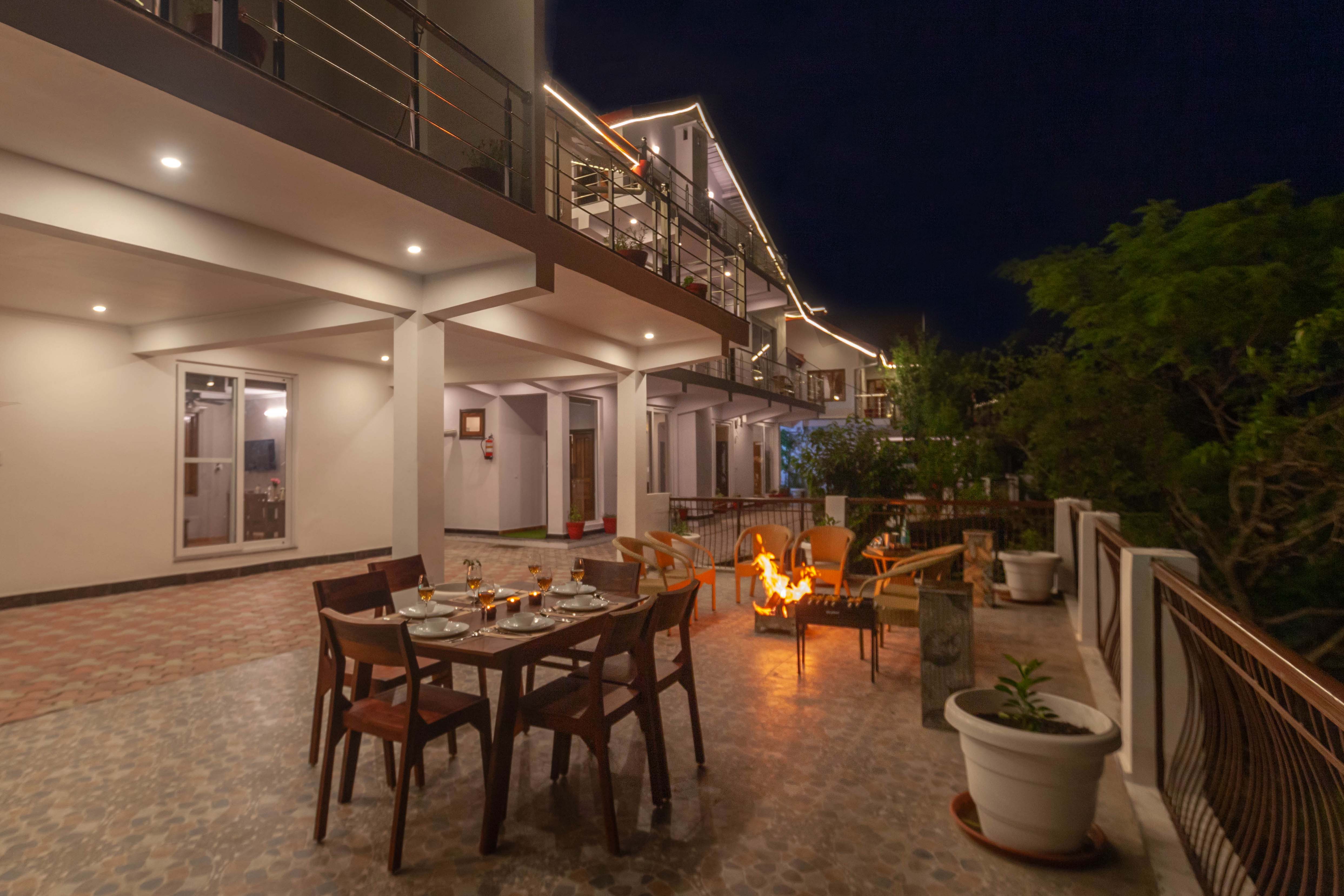 Amara Aether | 1 Bedroom | Outdoor Sitting Area | Hill Views | Pet friendly — photo 3