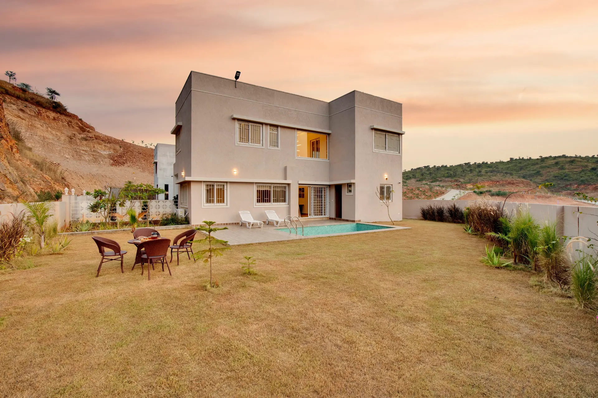 Shourya Bliss | 3-BHK | Pvt Pool & Garden | Scenic Views — photo 4