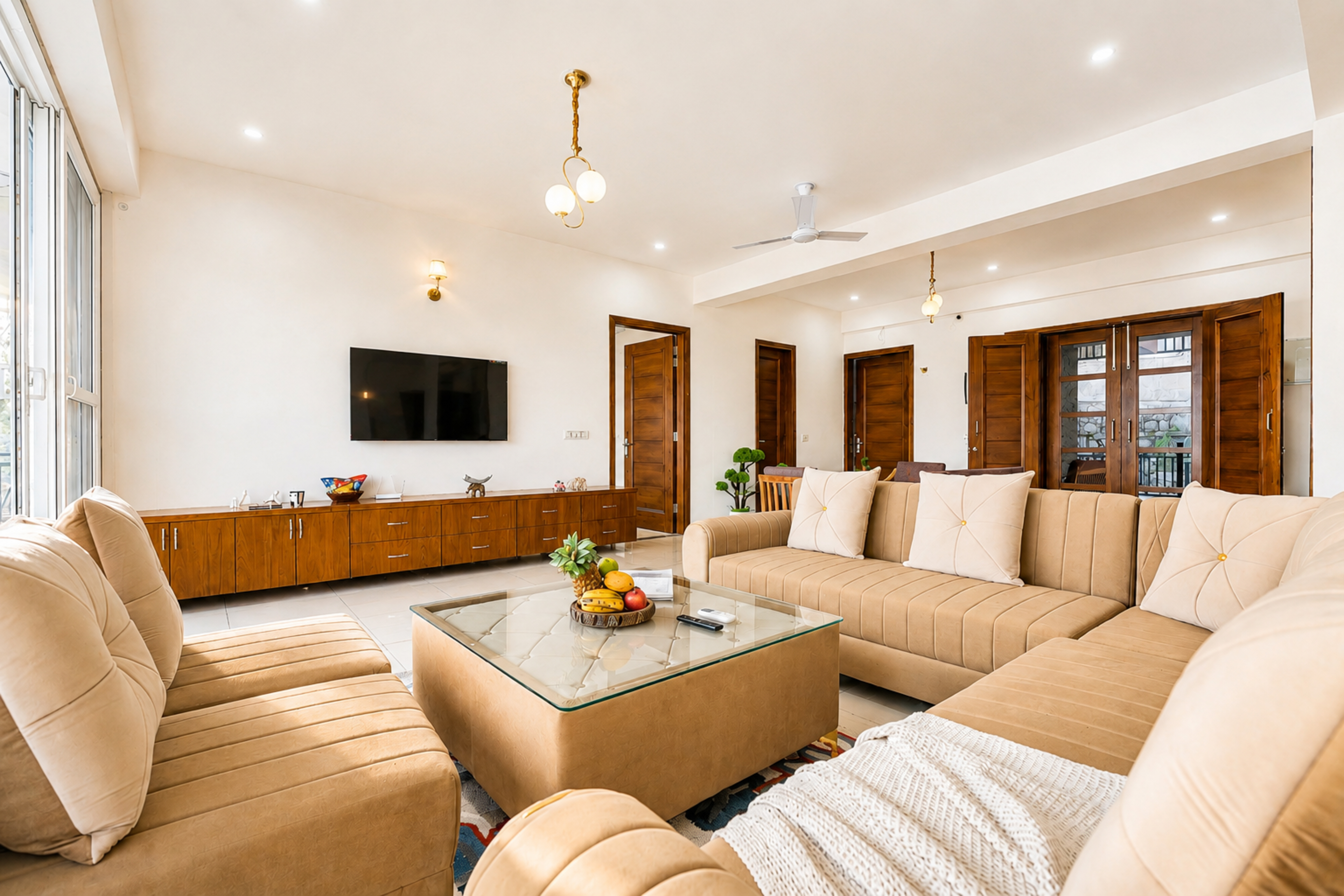 Mist & Manor Maple | Pet-friendly 6-BHK Apartment with Shared Game Zone, Outdoor Seating Areas & 360 Panoramic Views — photo 9