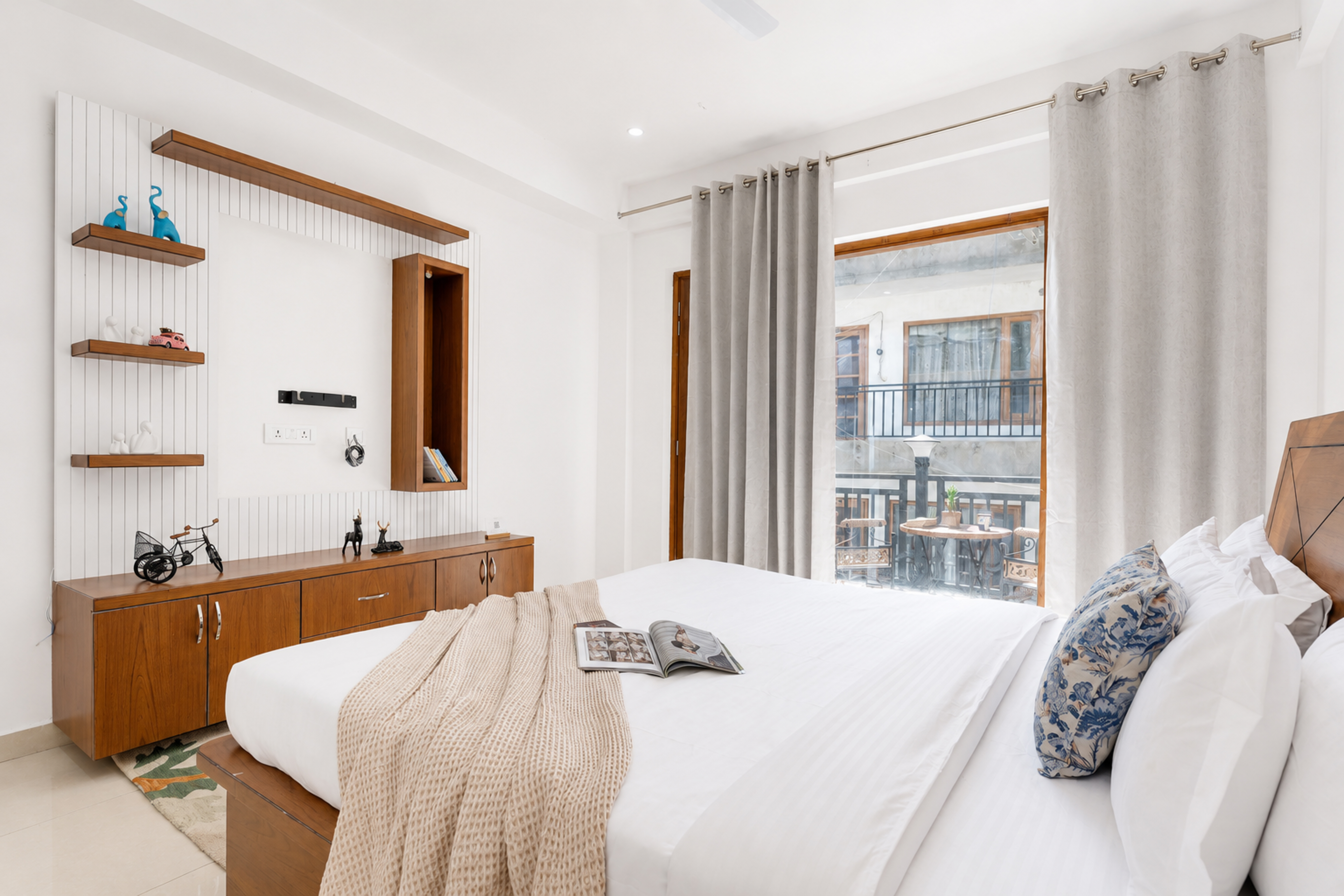Mist & Manor Maple | Pet-friendly 6-BHK Apartment with Shared Game Zone, Outdoor Seating Areas & 360 Panoramic Views — photo 28