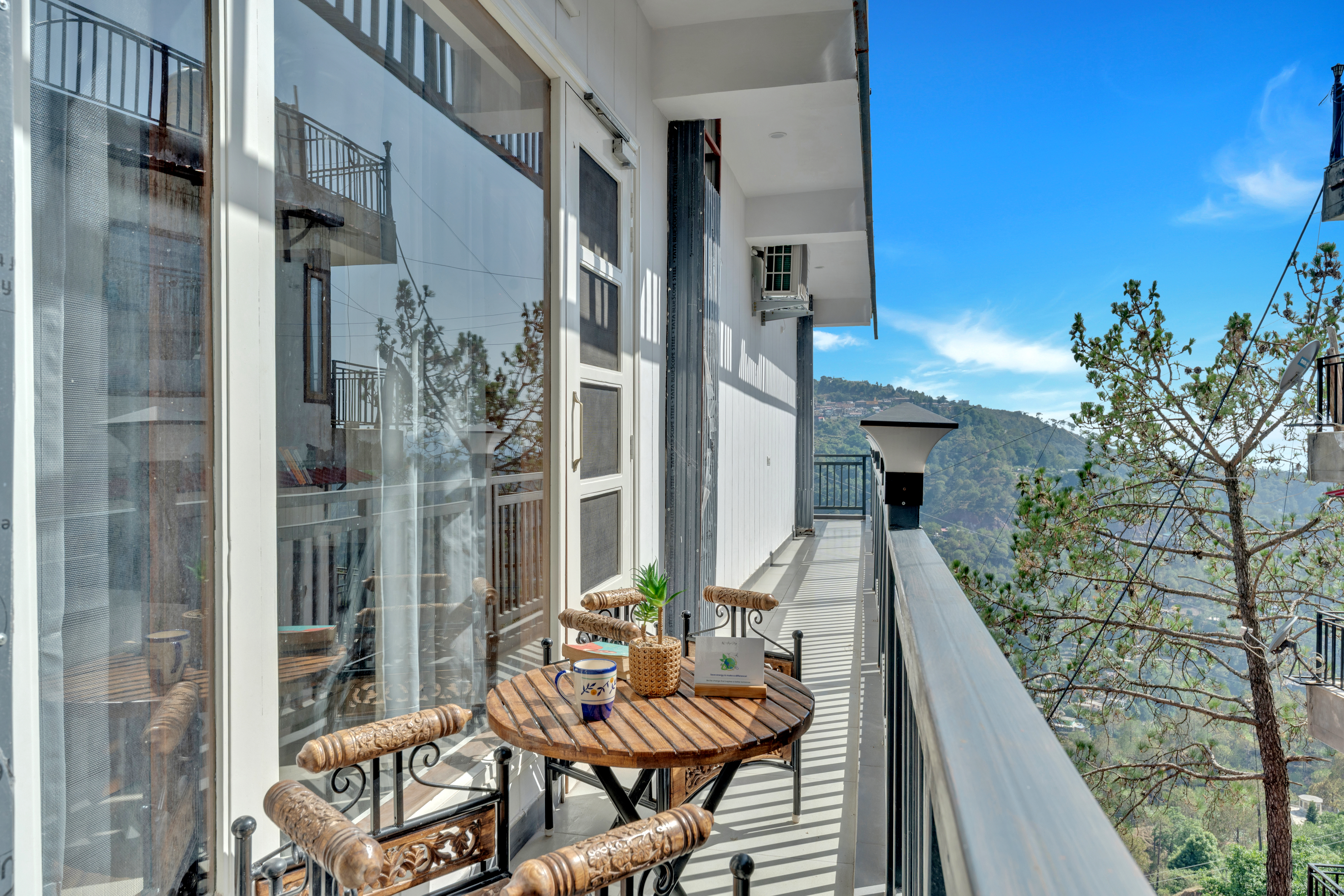 Mist & Manor Maple | Pet-friendly 6-BHK Apartment with Shared Game Zone, Outdoor Seating Areas & 360 Panoramic Views — photo 19