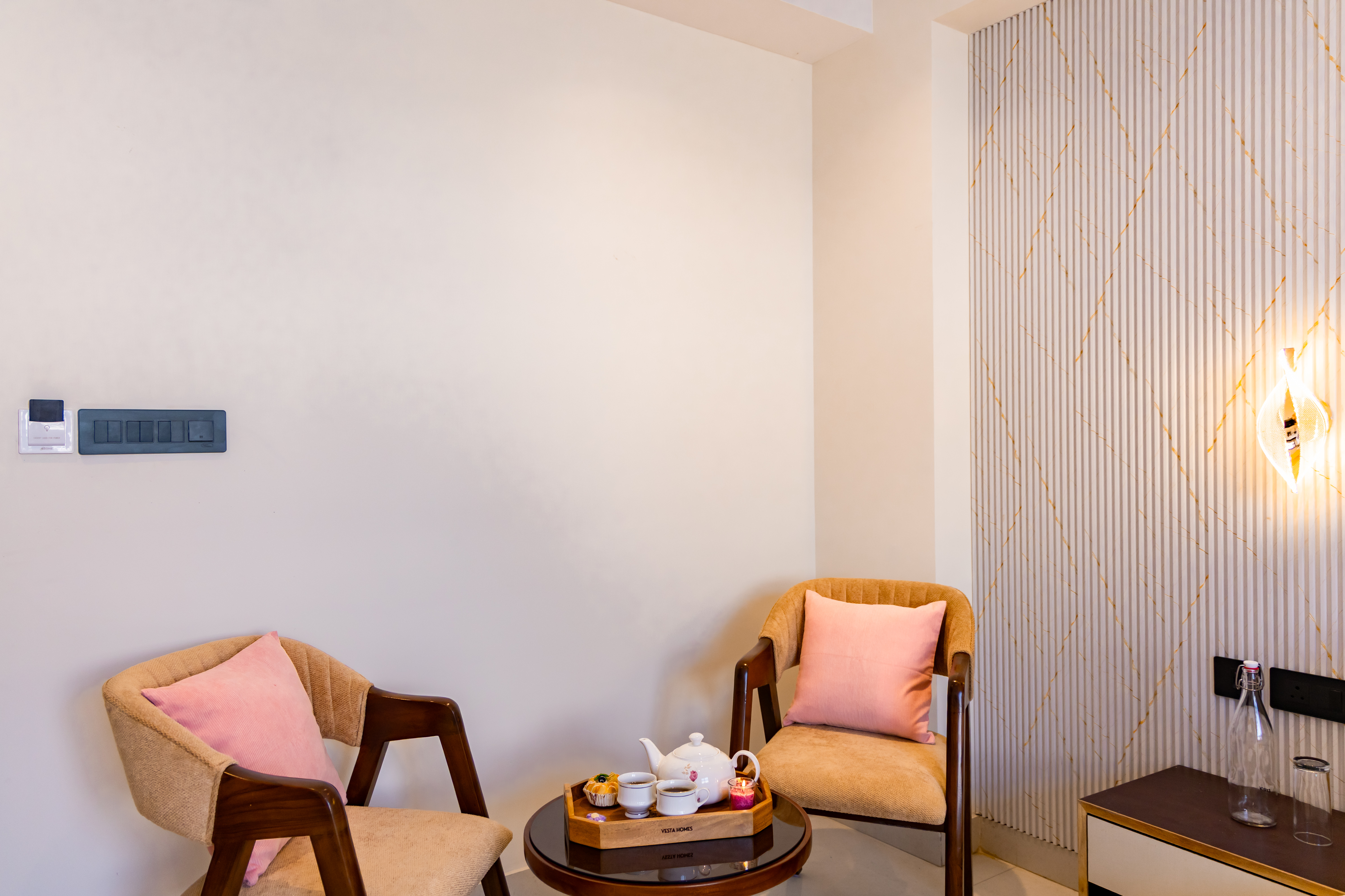 Anandam In The Himalayas Indigo | Suite With Restaurant, Lift & Lounge Near Triveni Ghat — photo 9