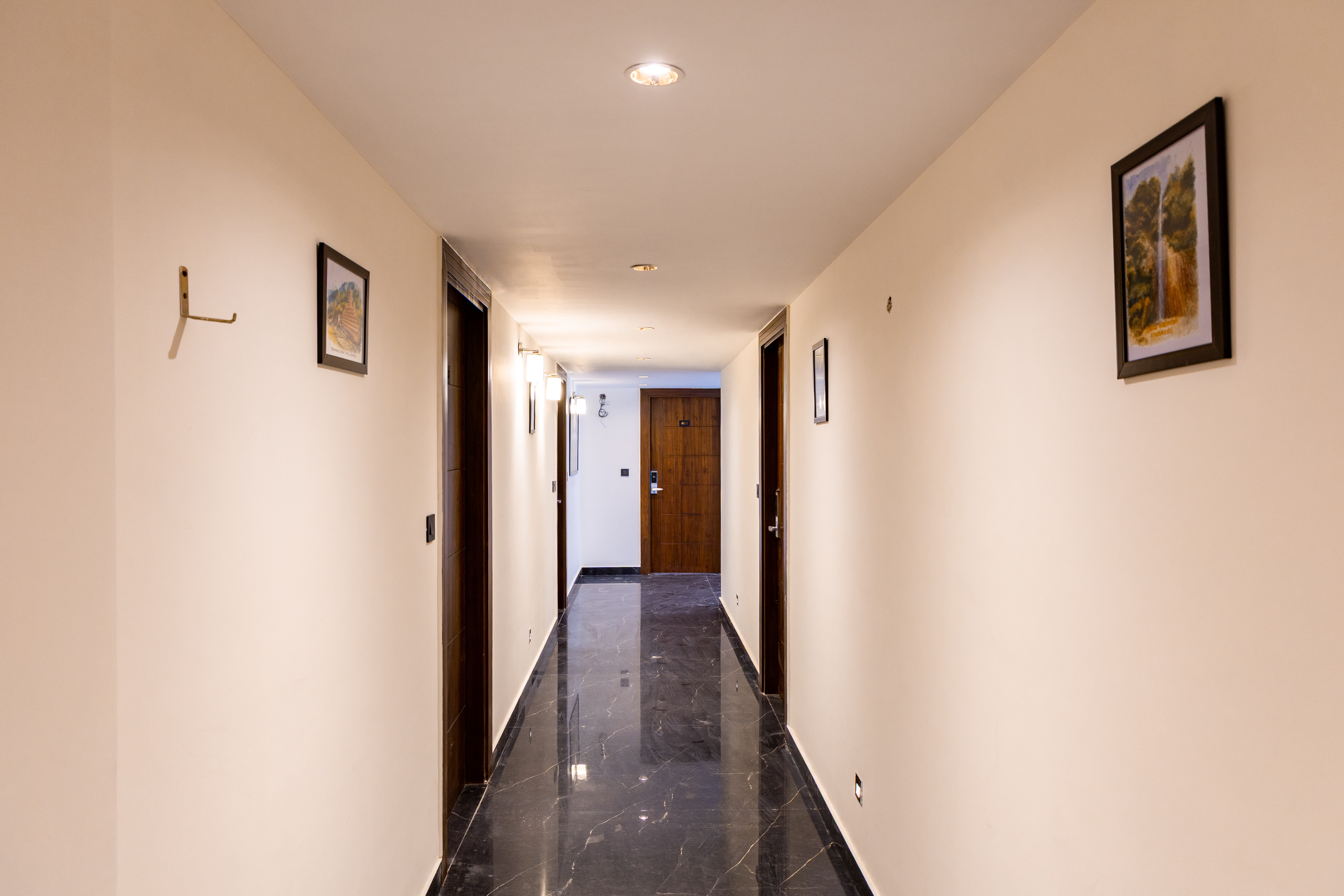 Anandam In The Himalayas Indigo | Suite With Restaurant, Lift & Lounge Near Triveni Ghat — photo 23