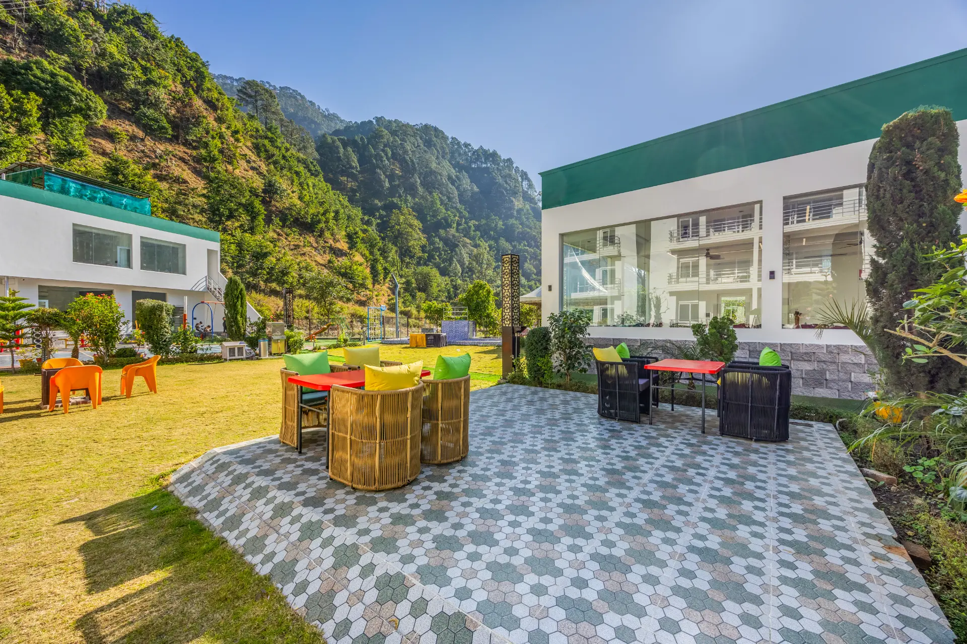 Kingdom Heartz | Elegant Pet-friendly 2-BHK Apartment With Balcony, Common Pool, Common Garden & Restaurant — photo 6