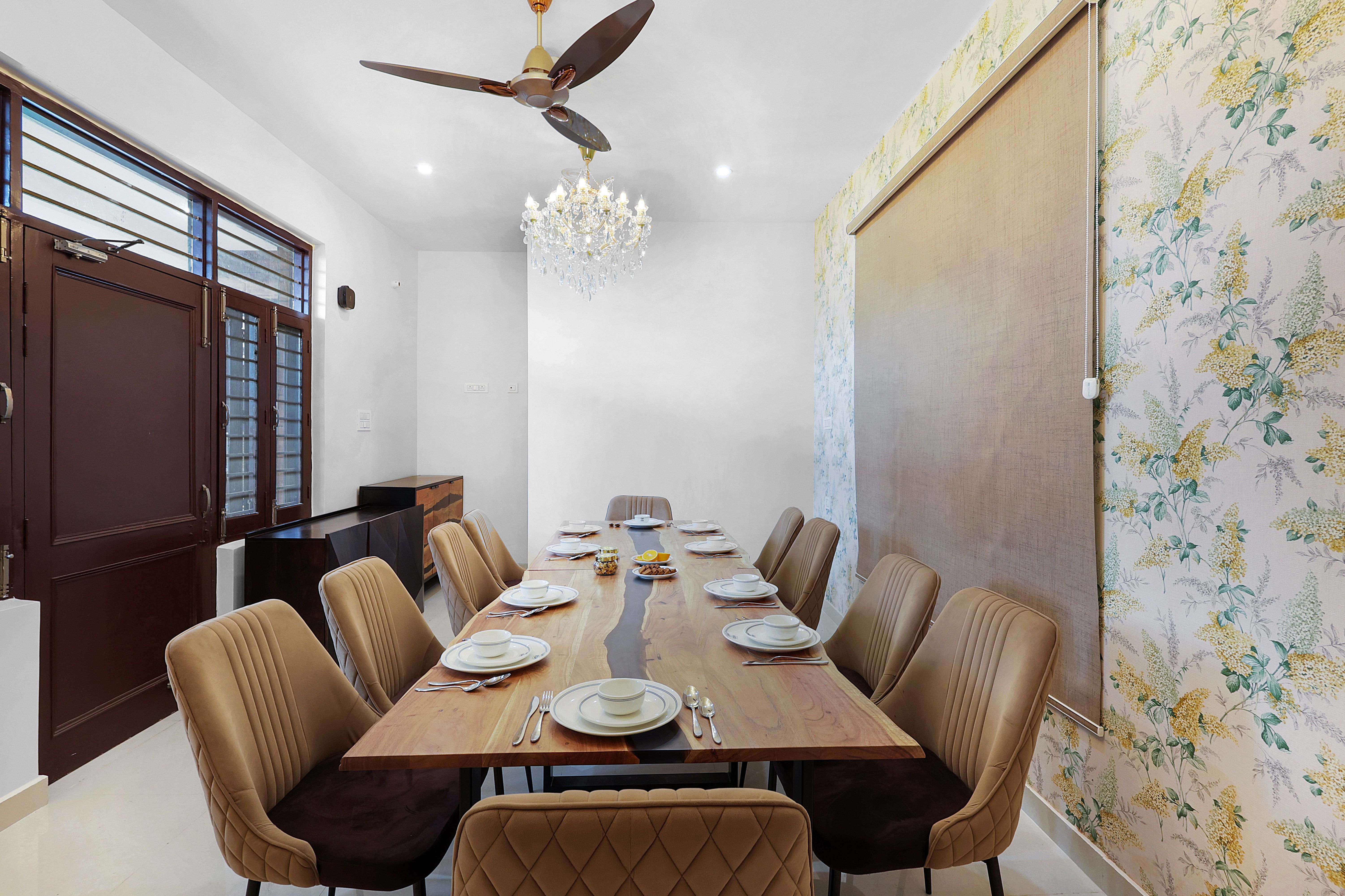 Esh Cottage Hazel | 1 Hillview Suite With Shared Pool, Lush Garden, & Restaurant — photo 26