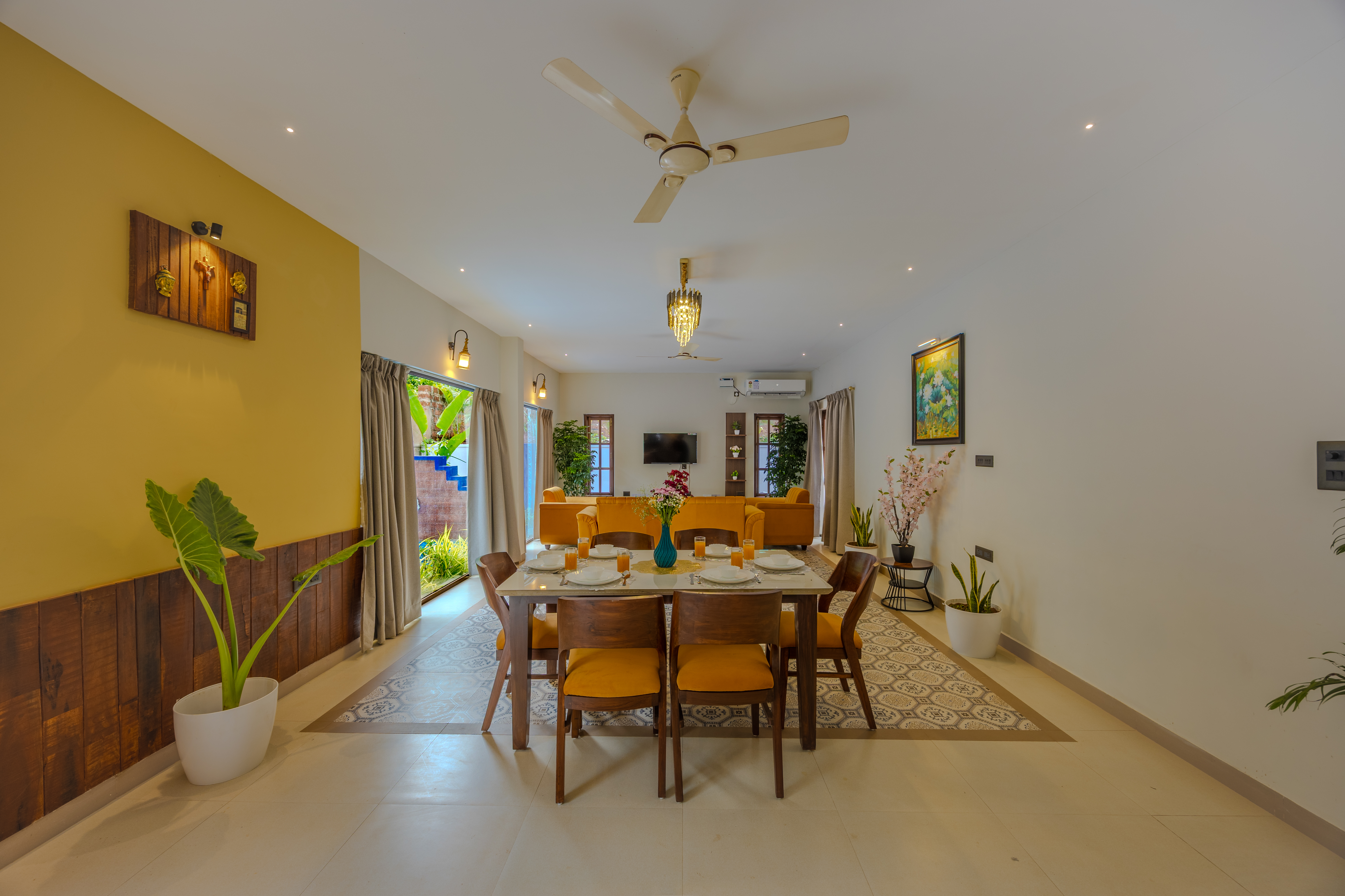 Casa Vilson | 3-BHK Villa With Private Pool, Indoor Bar, Bathtub and Courtyard — photo 19