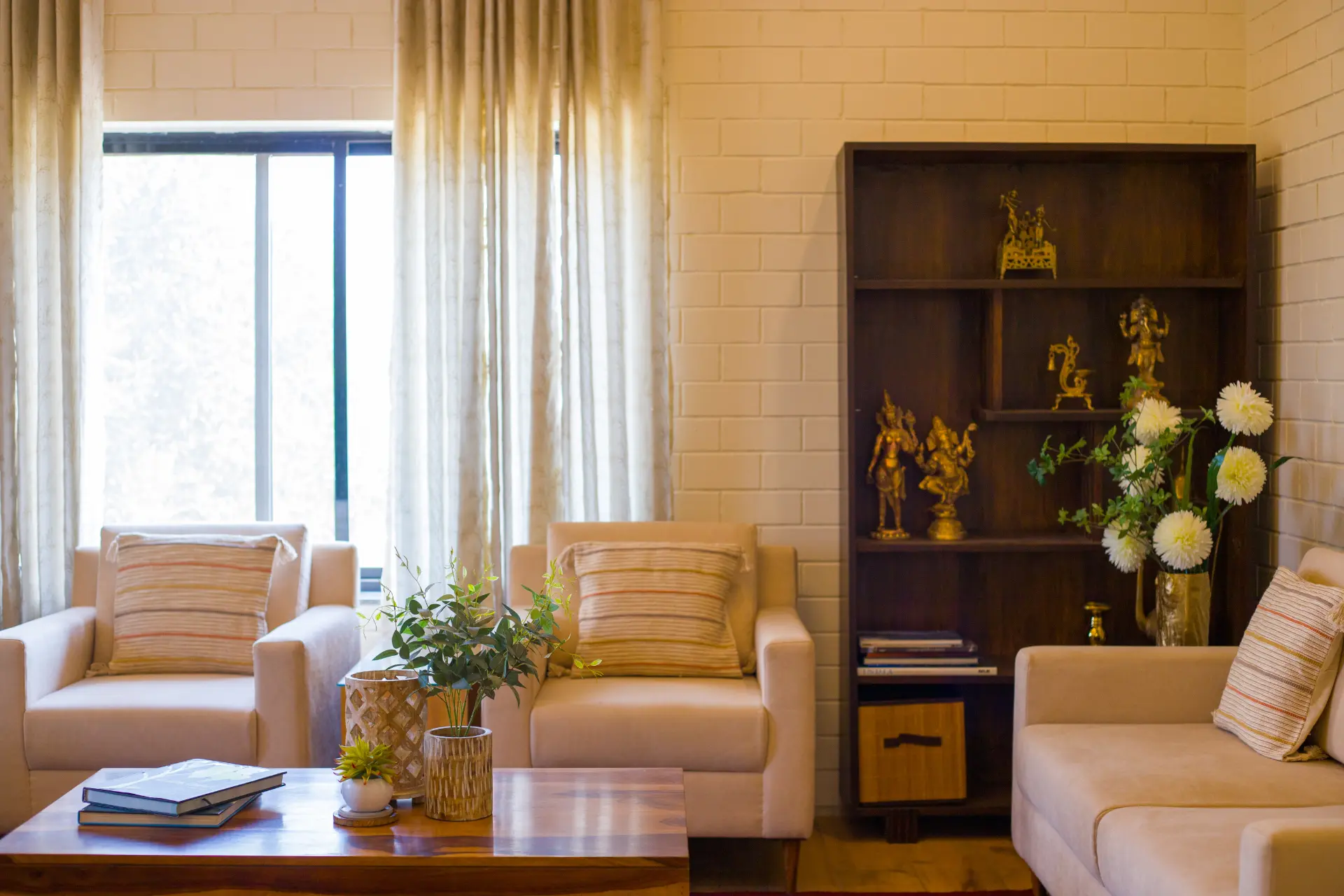 Dacha | Serene 3-BHK Escape With Garden, Jacuzzi & Outdoor Bar — photo 25