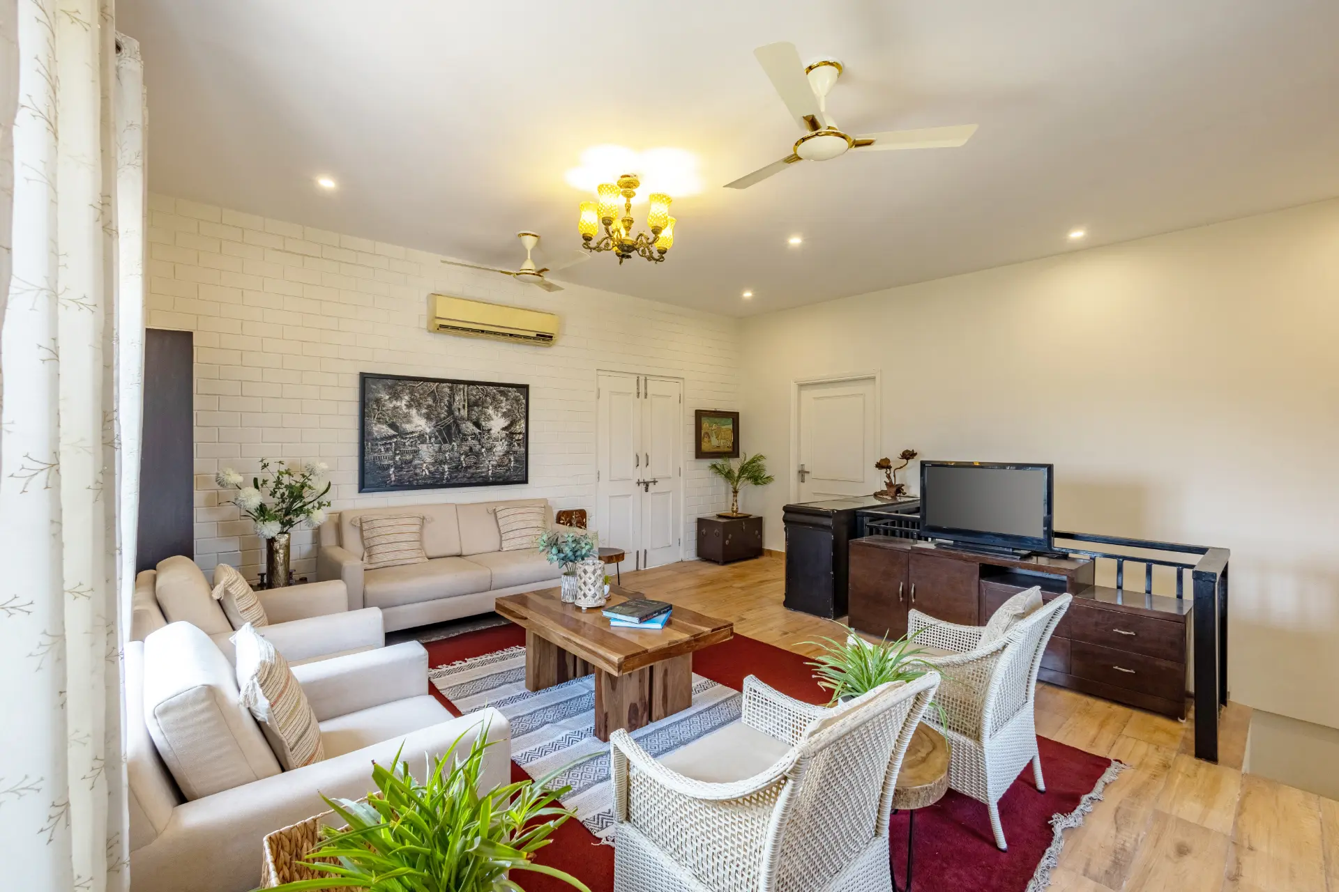 Dacha | Serene 3-BHK Escape With Garden, Jacuzzi & Outdoor Bar — photo 9