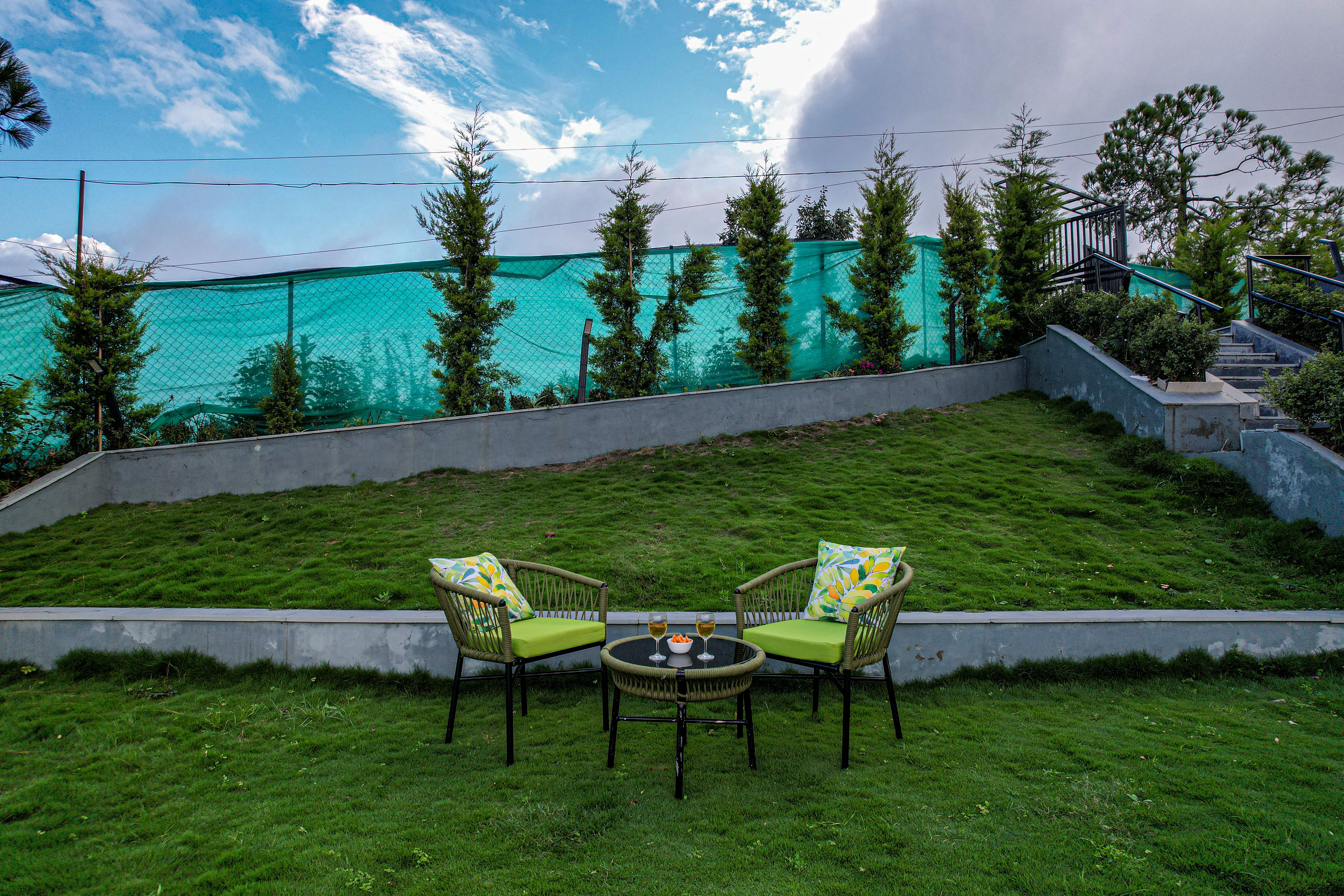Trio’s Top | 1 Pet-friendly Room with Valley views, Garden & Balcony — photo 5
