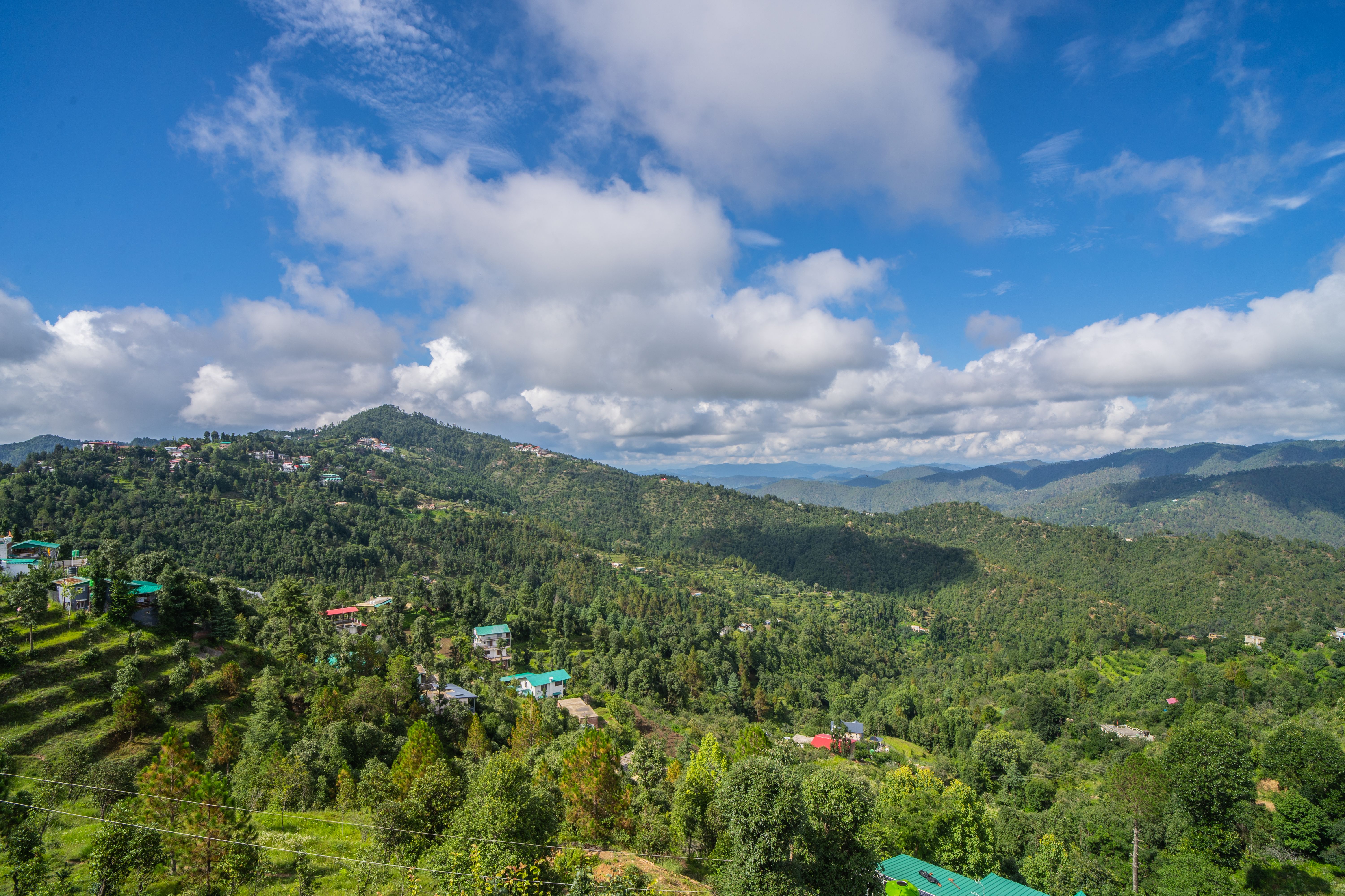 Trio’s Top | 1 Pet-friendly Room with Valley views, Garden & Balcony — photo 3